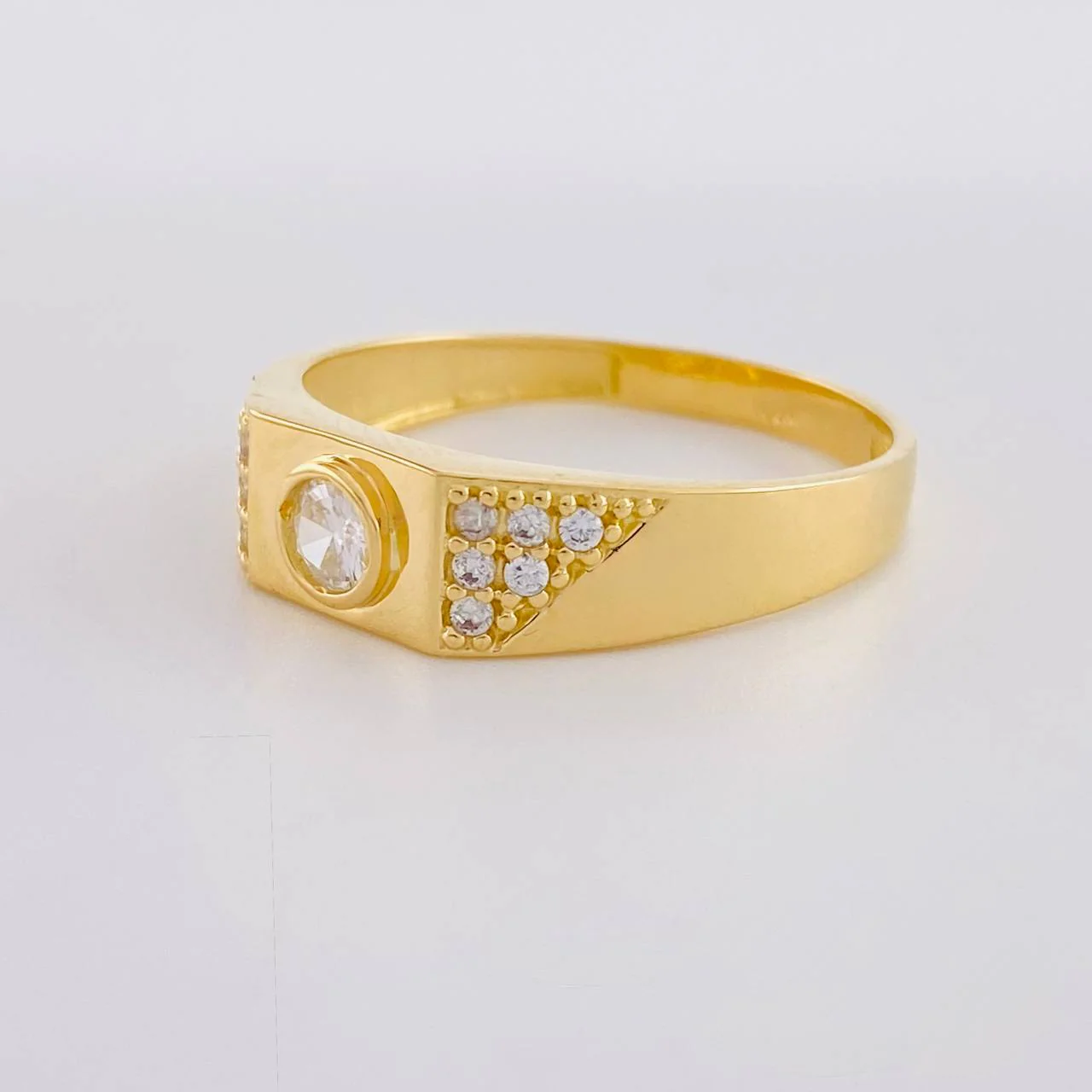 Anillo Recuadro Circon Central 4.65g / T12 3/4 Oro Amarillo 18K - Image 2
