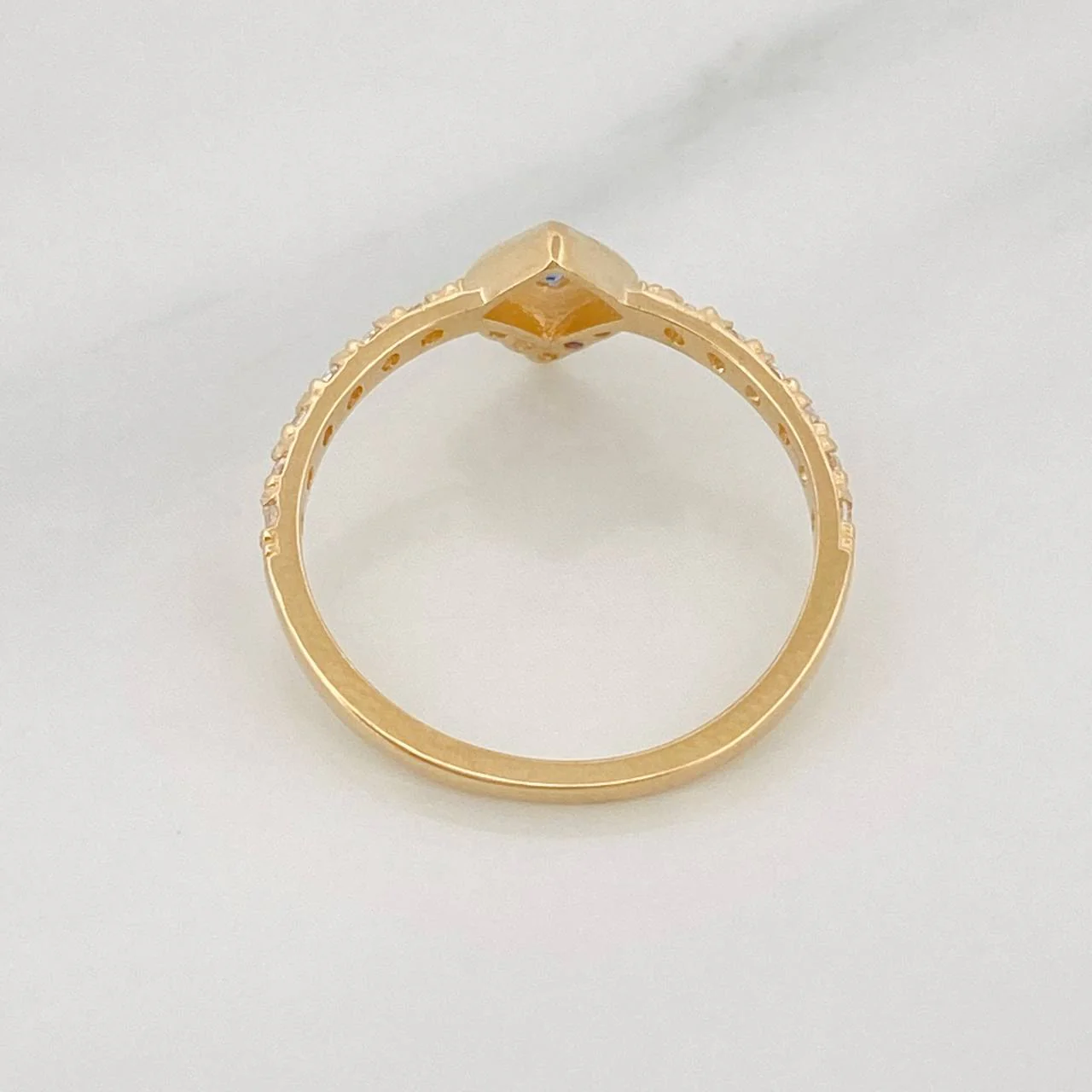Anillo Rombo 1.6g / T6 Oro Amarillo 18K - Image 4