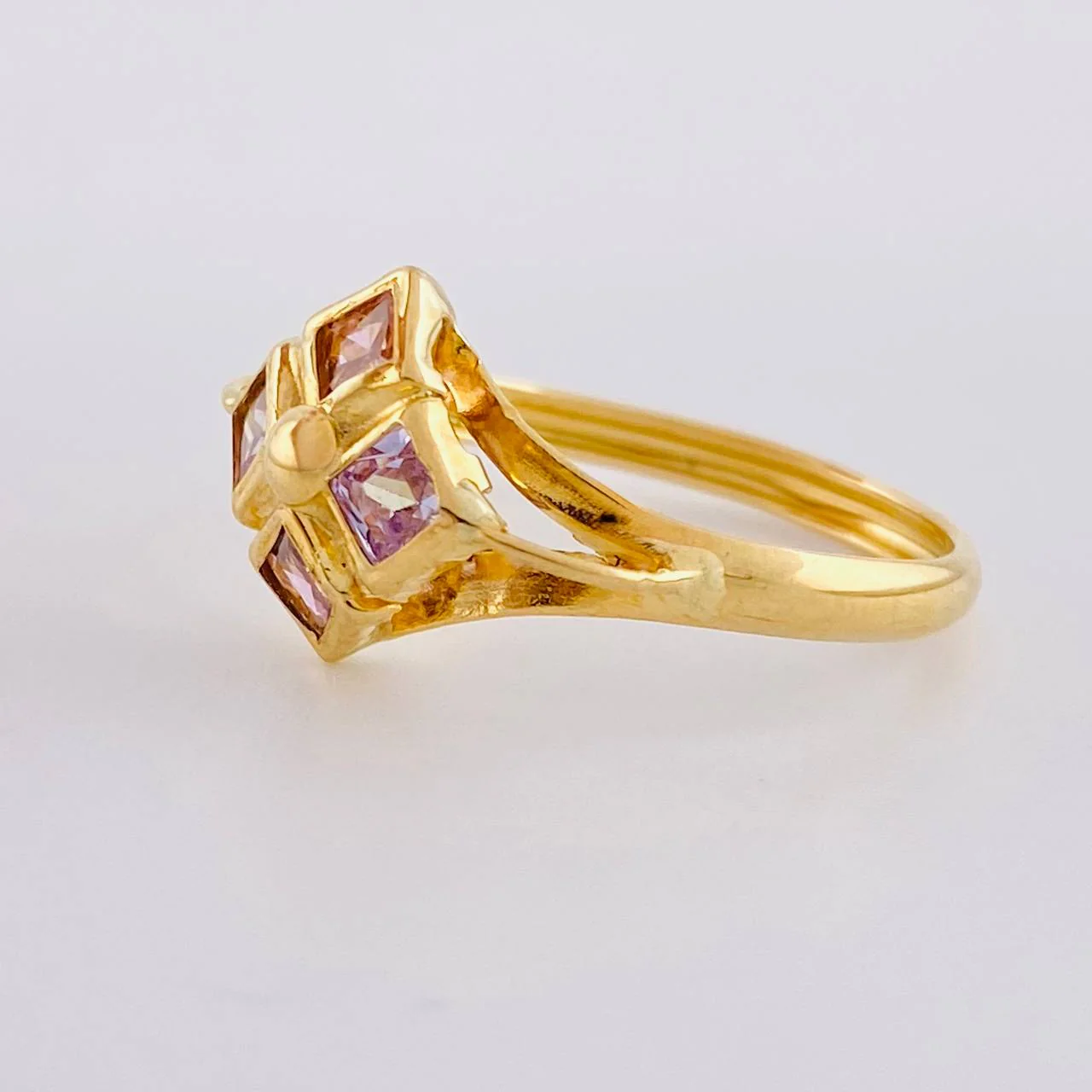 Anillo Rombo Imperial 1.75 g / T7 1/2 Oro Amarillo 18K - Image 2