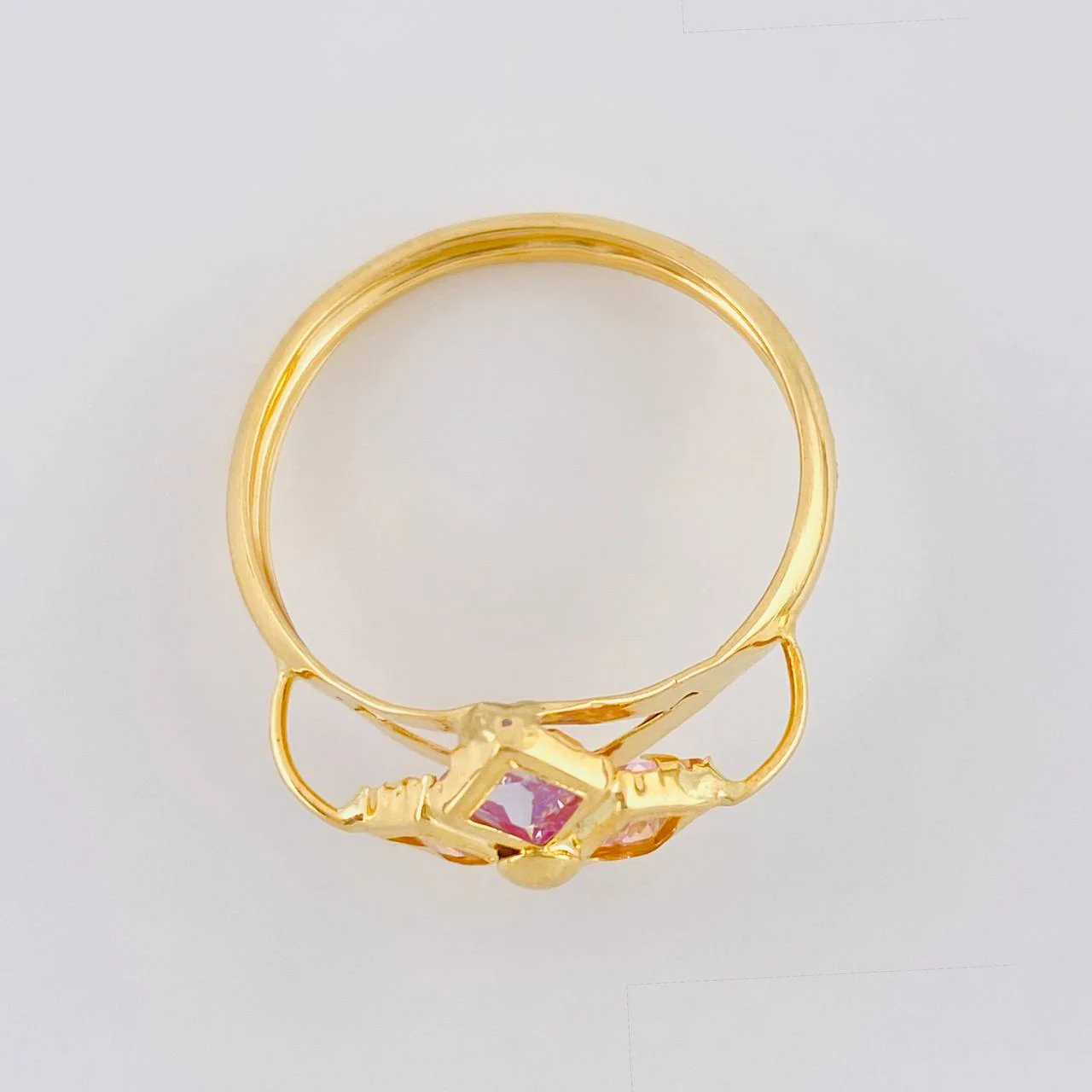 Anillo Rombo Imperial 1.8 g / T8 1/2 Oro Amarillo 18K - Image 2