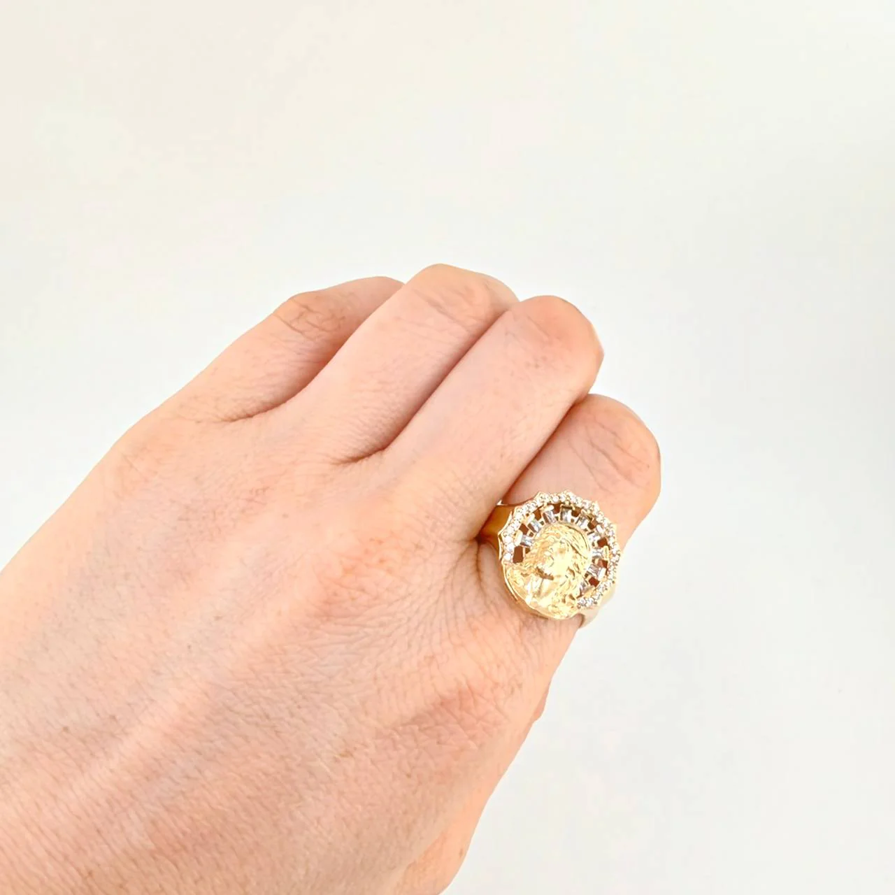 Anillo Rostro Cristo 8.05 g / T9 1/4 Oro Amarillo 18K - Image 4