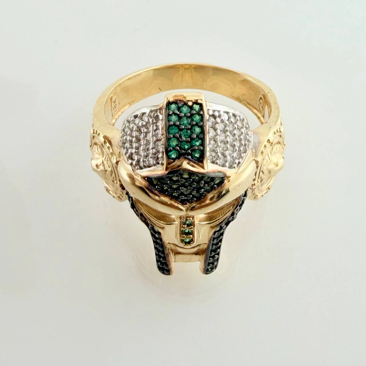 Anillo Rostro Gladeador 11.65gr / T10 1/2 / Tres Oros 18K % - Image 4