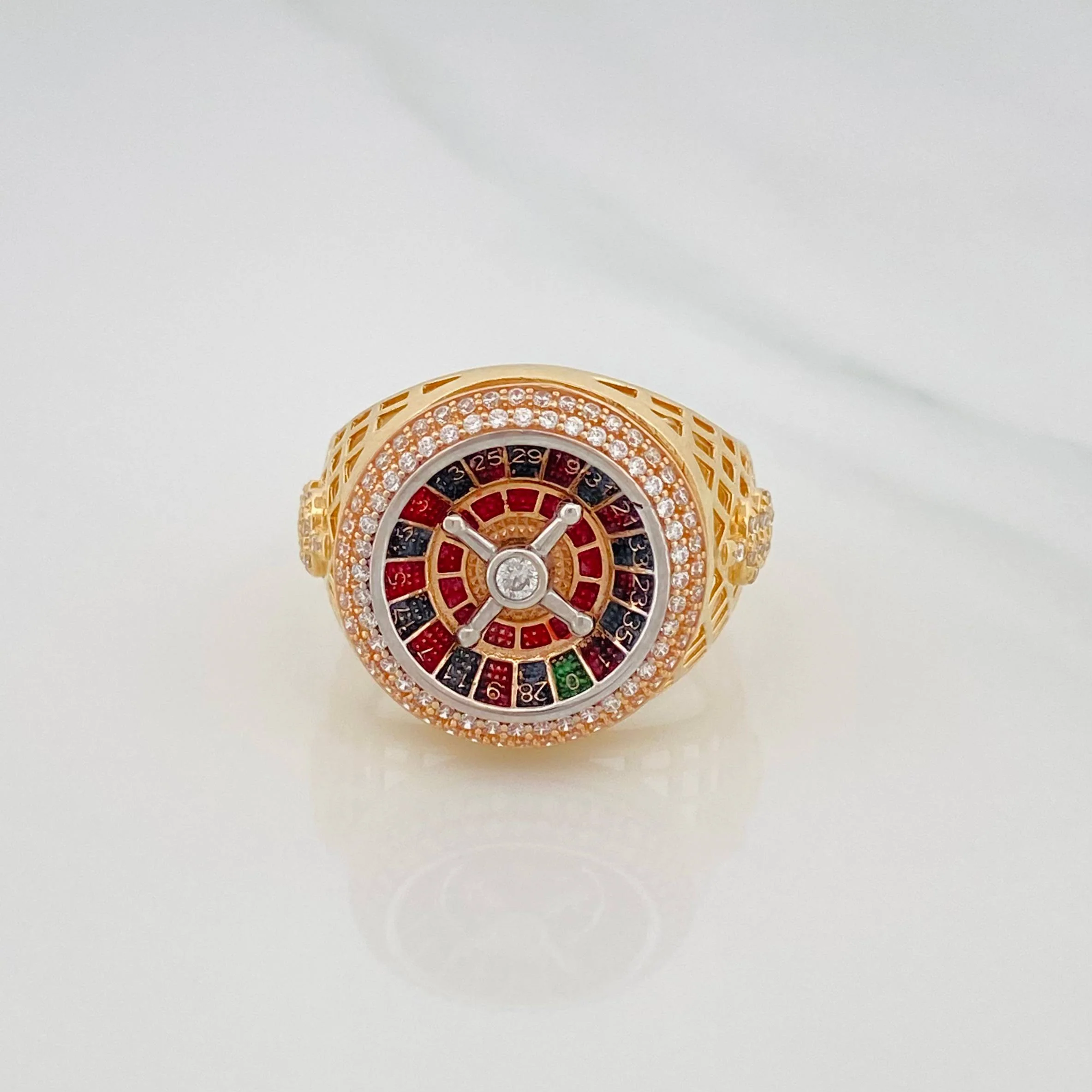 Anillo Ruleta Casino 10.55g / T10 3/4 Tres Oros 18K
