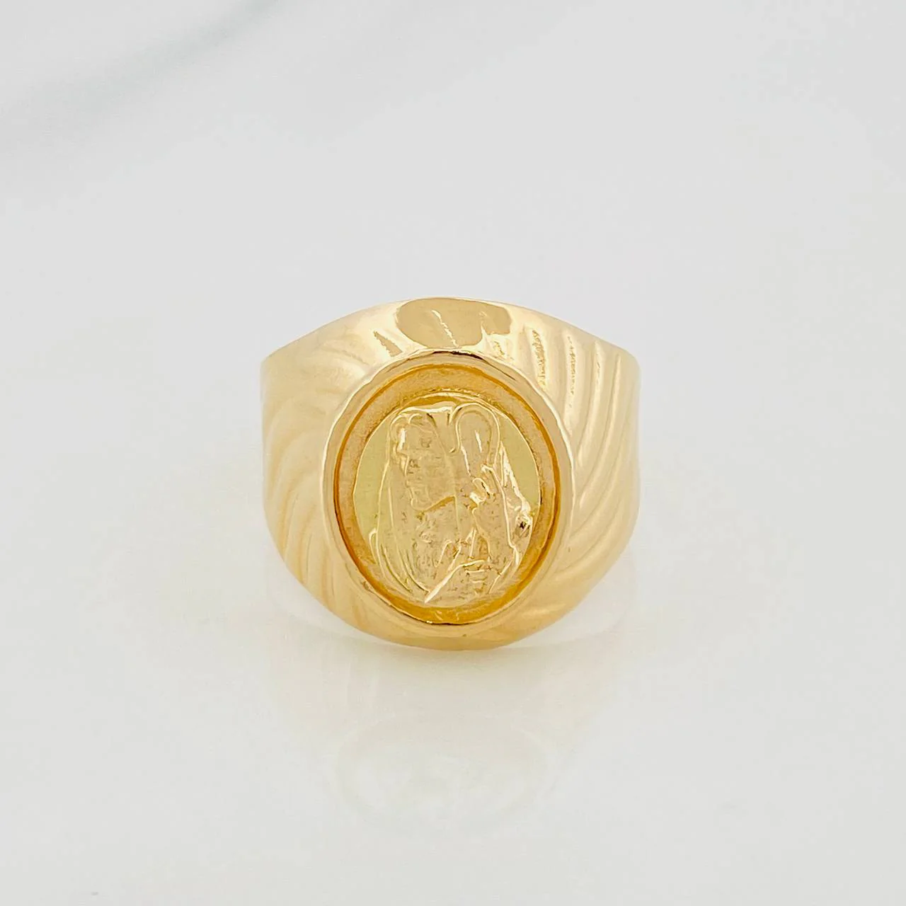Anillo San Jose 3.95g / T7 1/2 Oro Amarillo 18K