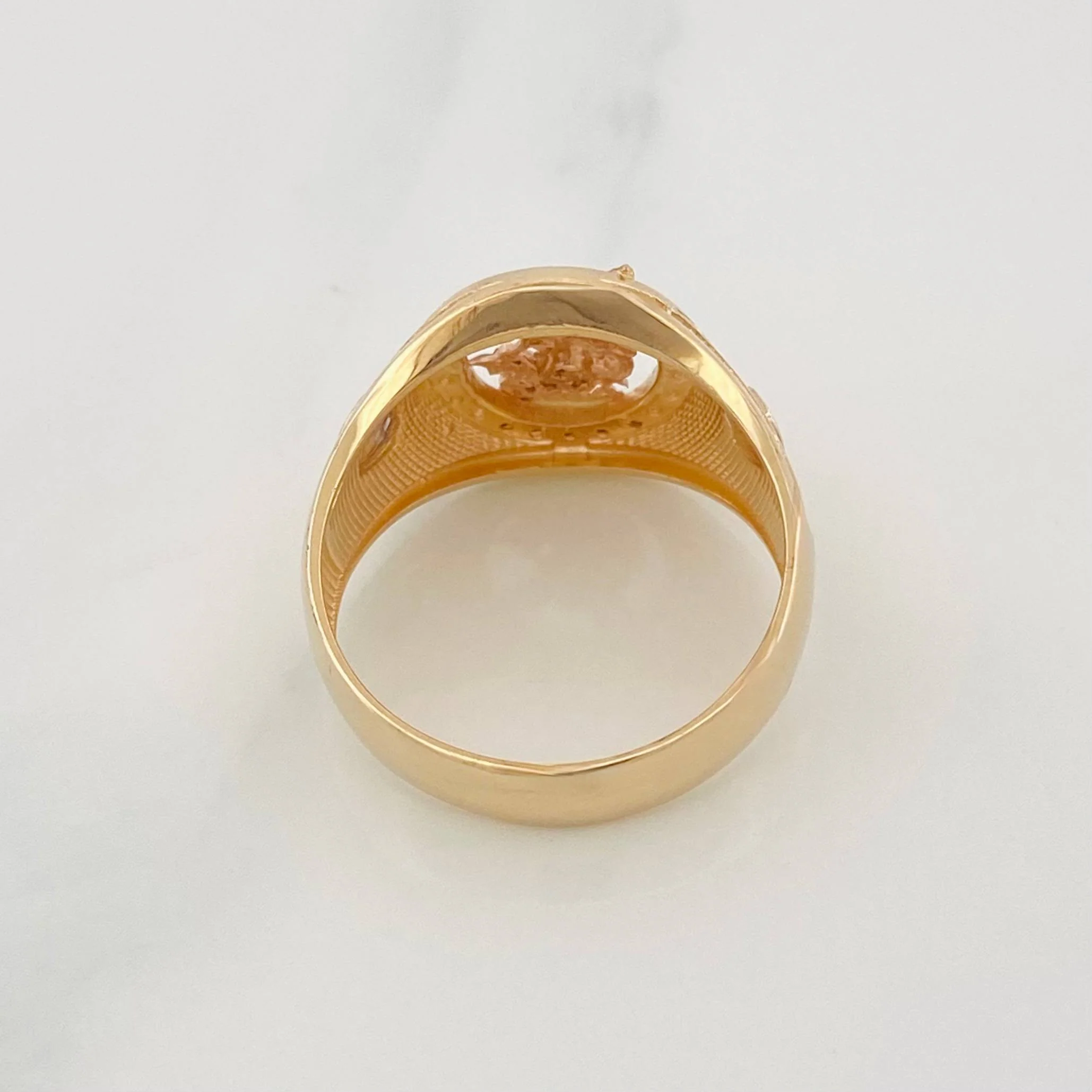 Anillo San Miguel Arcángel 6.05 g / T9 3/4 Tres Oros 18K - Image 4