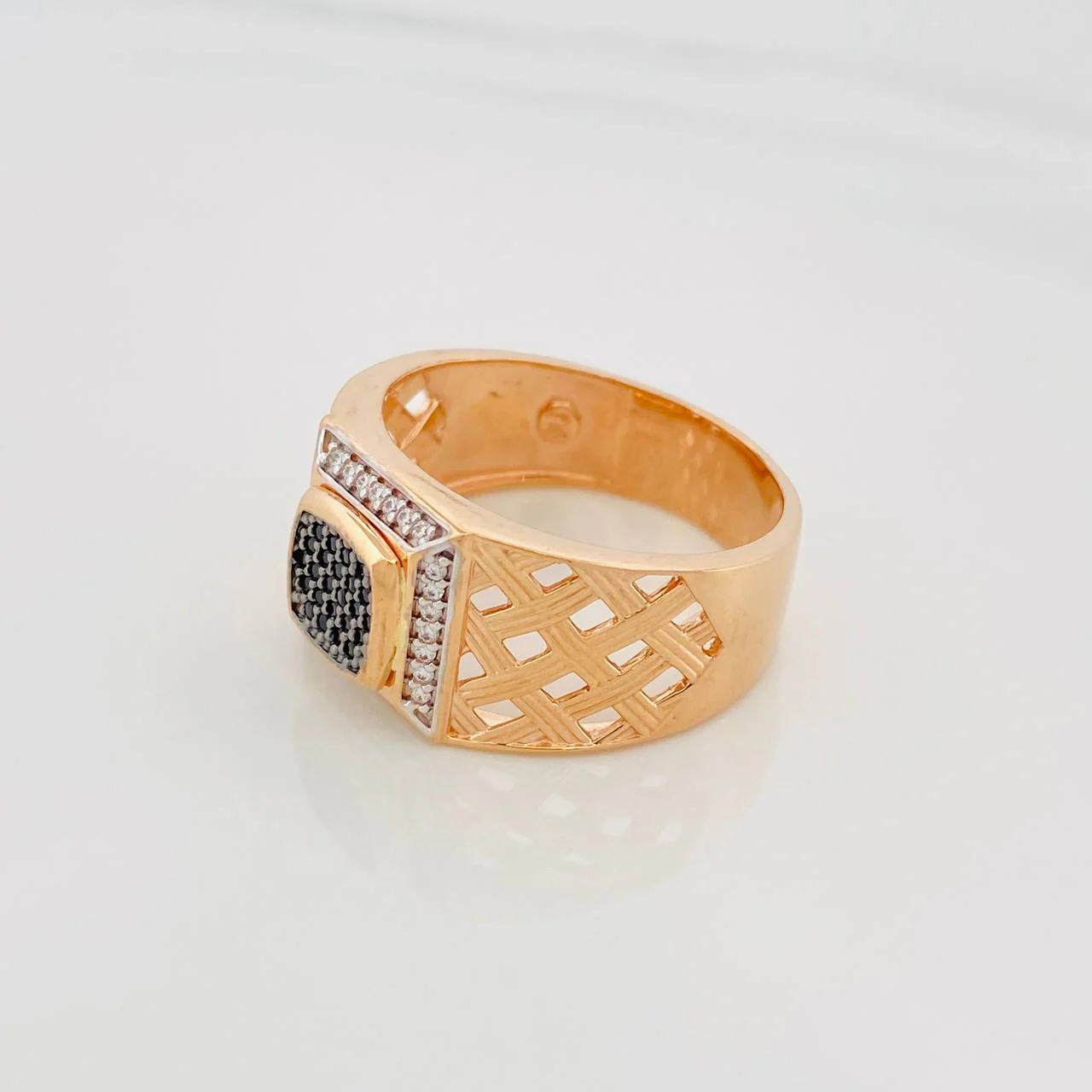 Anillo Sello 8.65g / T11 Dos Oros Blanco Rosa 18K - Image 2