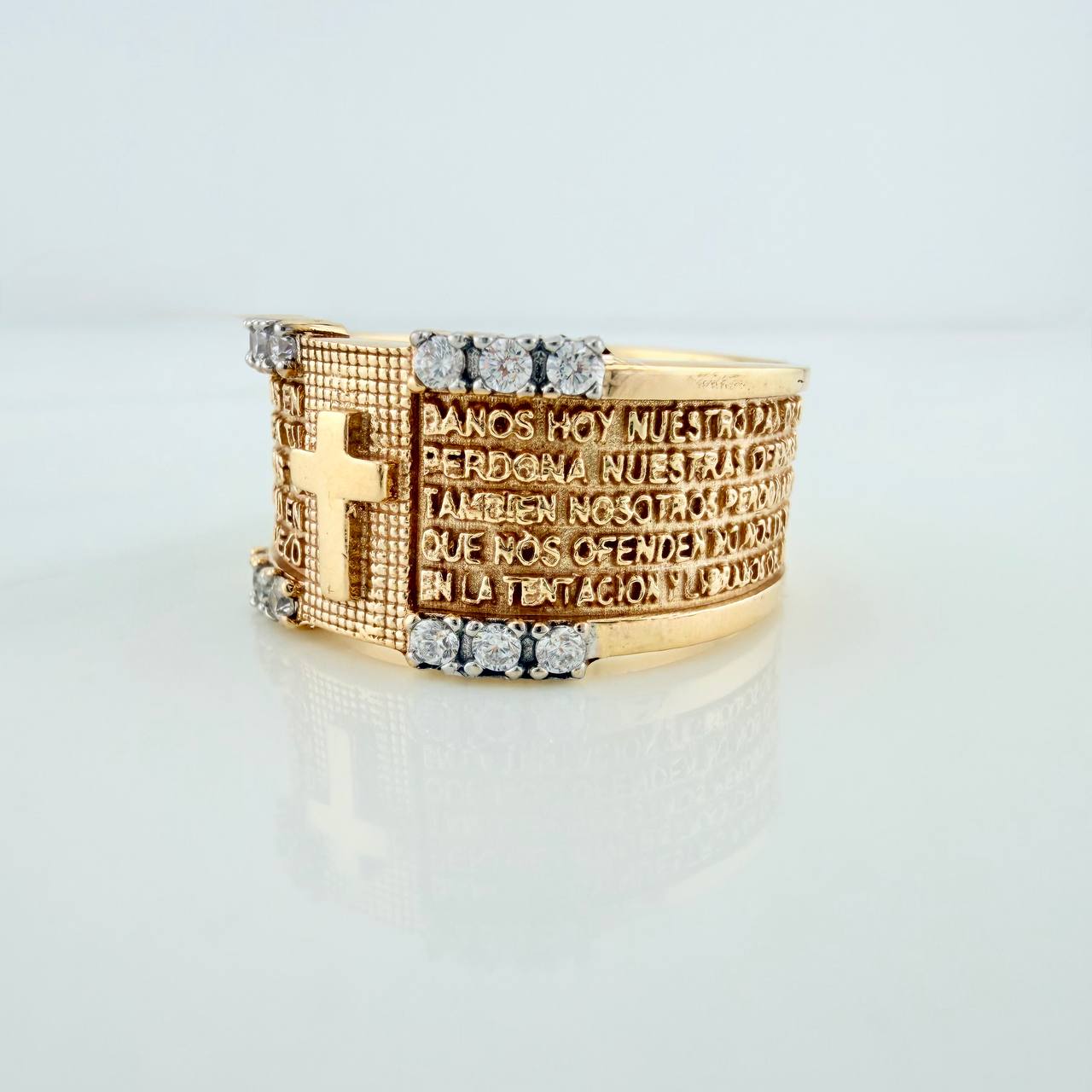 Anillo Sello Cruz 9.35gr / T10 1/2 / Dos Oros Amarillo Blanco 18K % - Image 3