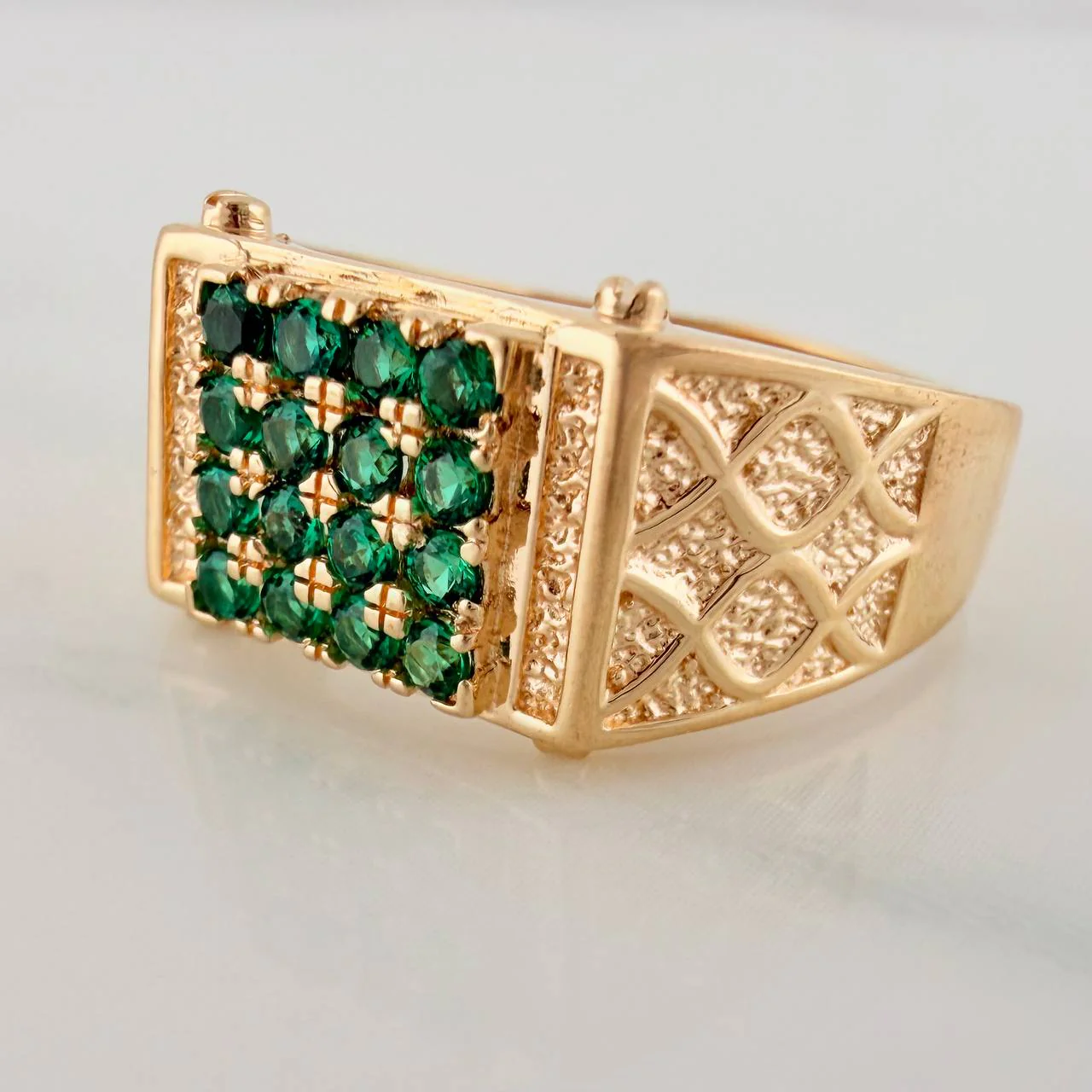 Anillo Sello Cuadrado 4.75gr / T9 / Oro Amarillo 18K - Image 2