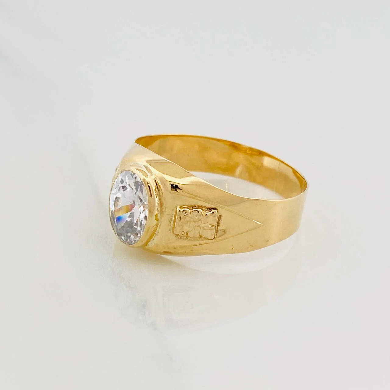 Anillo Sello Ovalado 3.4 g / T11 Oro Amarillo 18K - Image 2