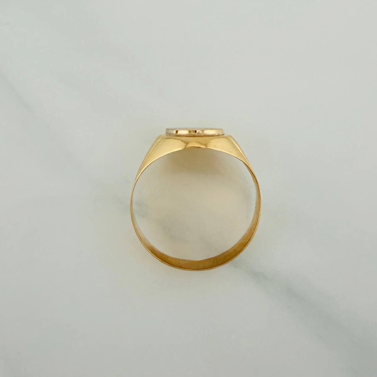 Anillo Sello Ovalado 4.45gr / T9 3/4 / Tres Oros 18K $ - Image 3