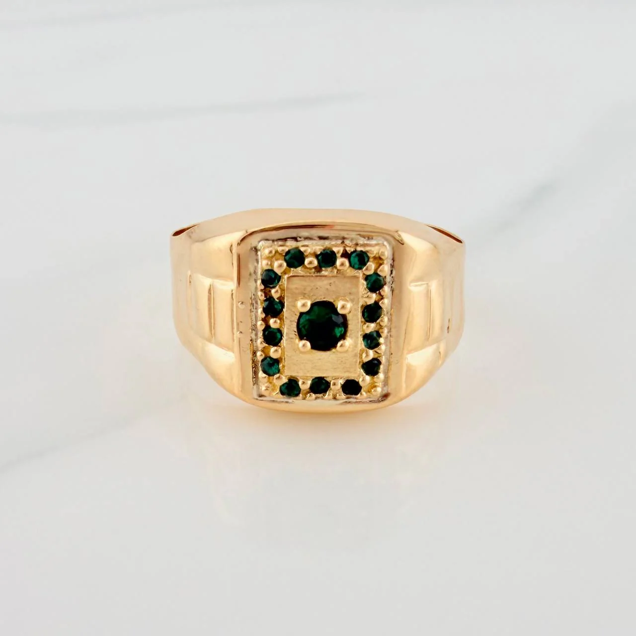 Anillo Sello Rectangular 4.55gr / T10 3/4 / Oro Amarillo 18K