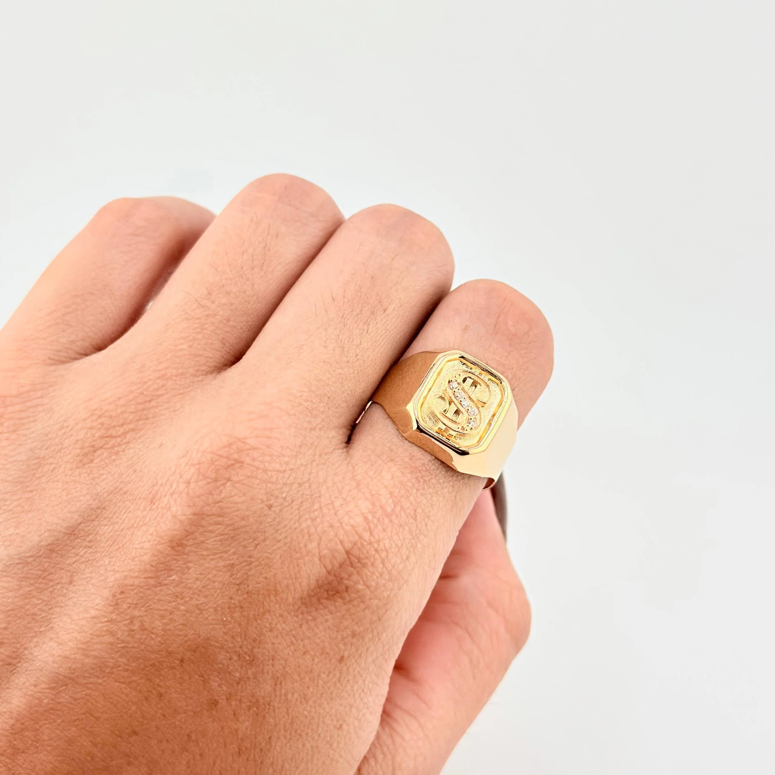 Anillo Sello Signo Pesos 3.95g / T10 3/4 Oro Amarillo 18K - Image 4