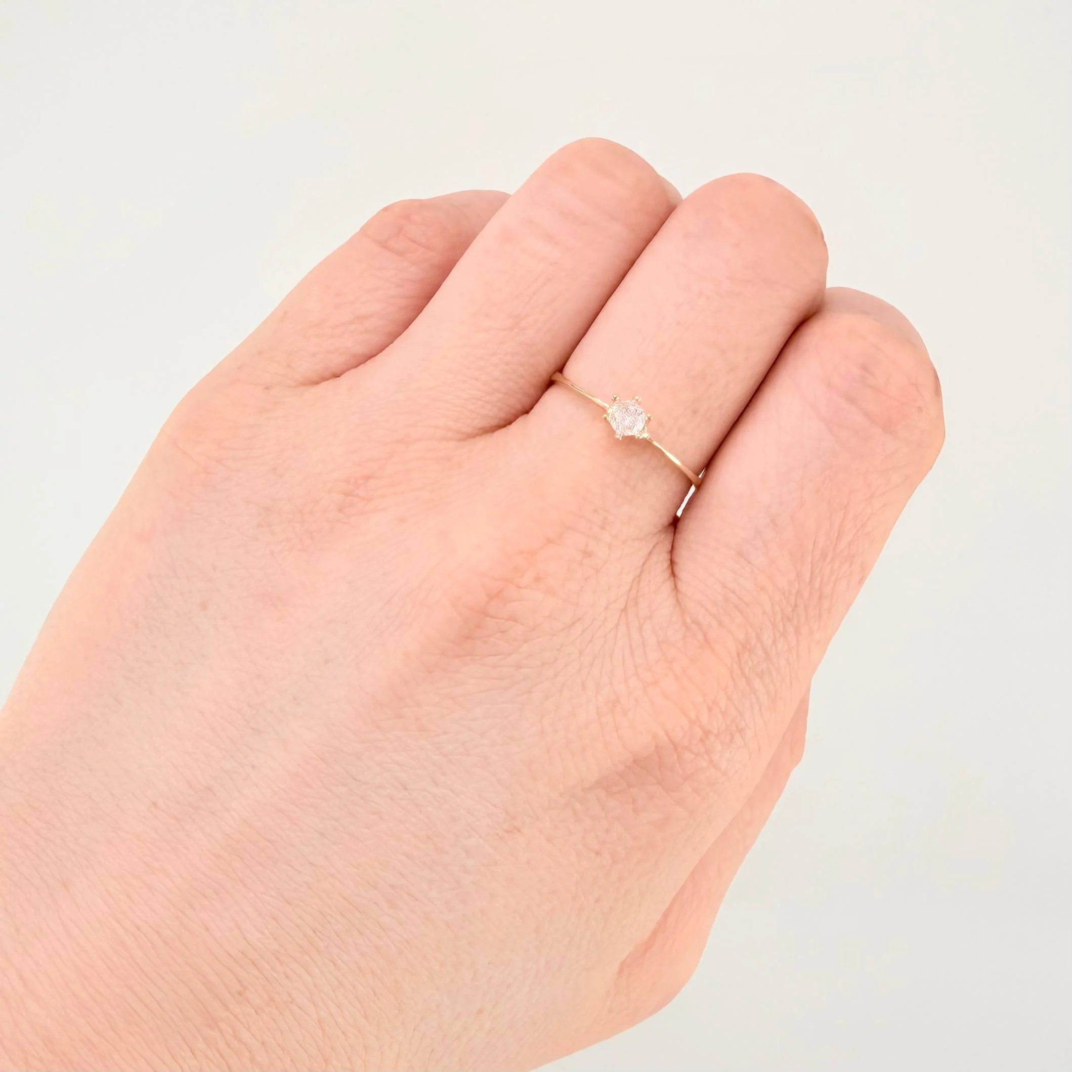 Anillo Solitario 1.1gr / T8 / Oro Amarillo 18K * - Image 4