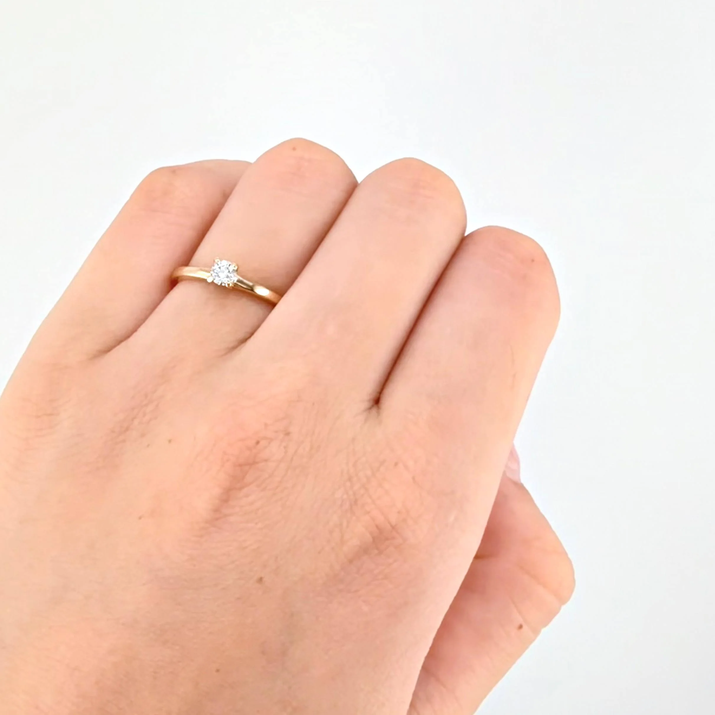 Anillo Solitario 1.95gr / T5 1/4 / Oro Amarillo 18K - Image 4
