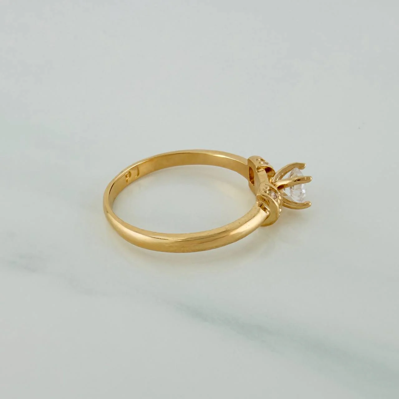 Anillo Solitario 2.25gr / T5 3/4 / 2.2cm / Oro Amarillo 18K $ - Image 3