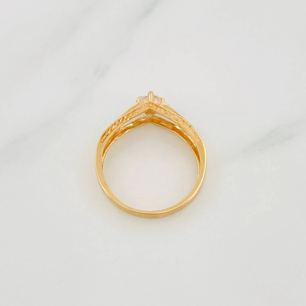 Anillo Solitario 2.2g / T6 1/2 Dos Oros Amarillo Blanco 18K - Image 4