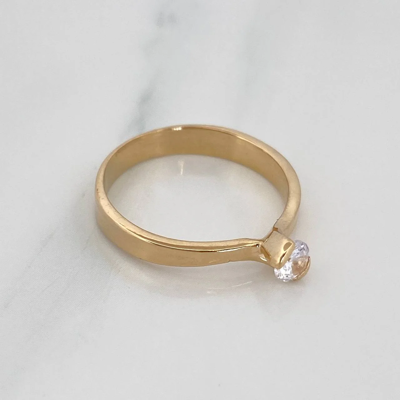 Anillo Solitario 2.75 g / T6 3/4 Oro Amarillo 18K - Image 4