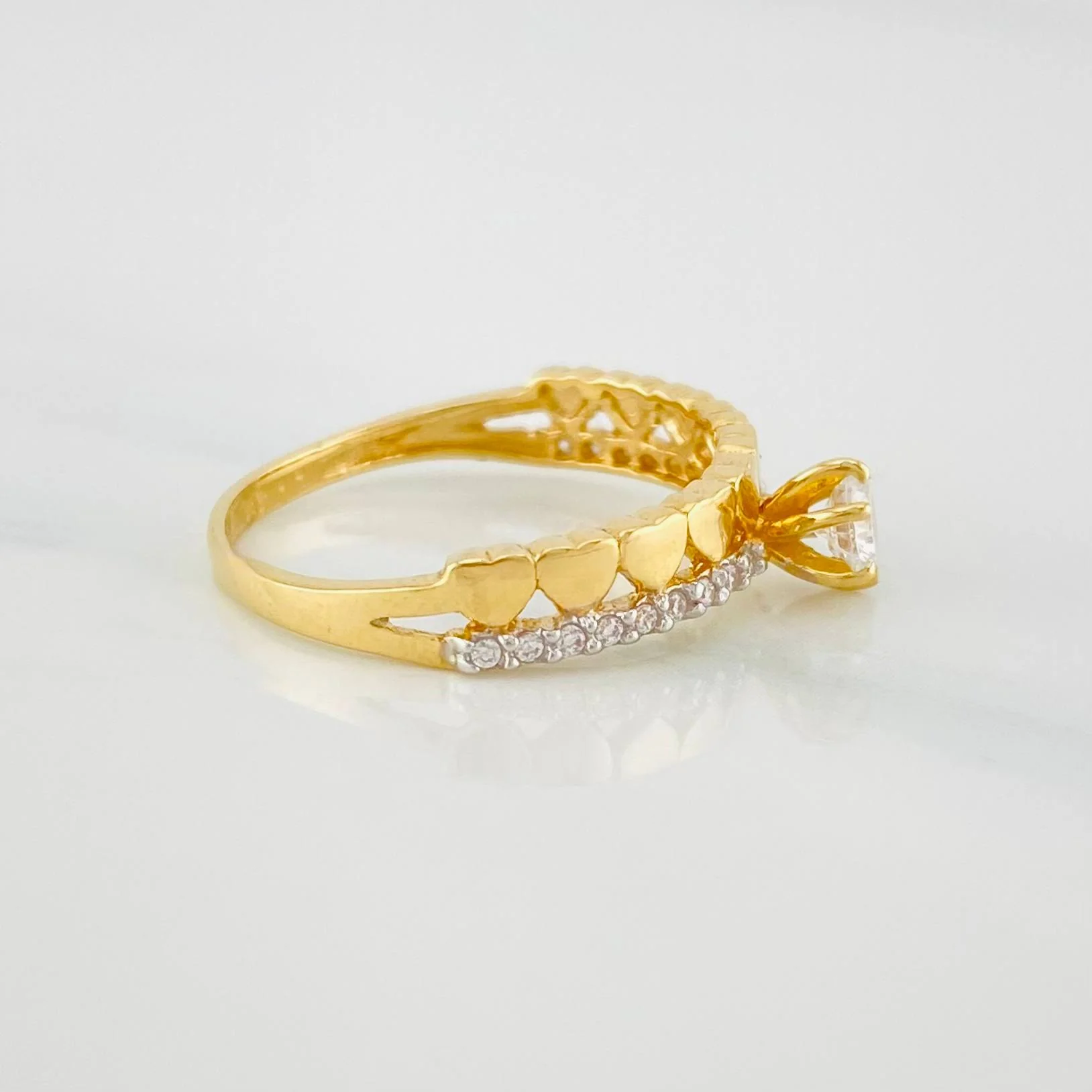 Anillo Solitario Carril Corazones 2.3 g / T6 1/2 Dos Oros Amarillo Blanco 18K - Image 4