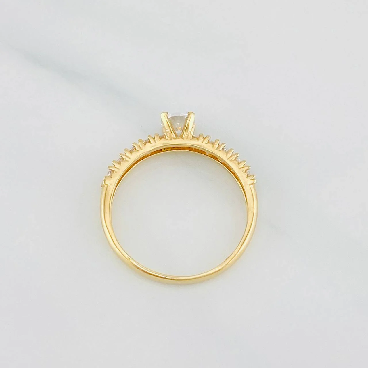 Anillo Solitario Churumbela 1.9g / T7 Oro Amarillo 18K - Image 4