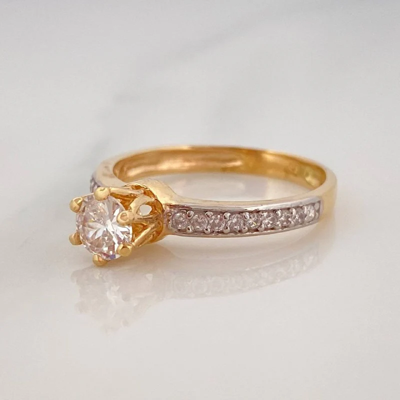 Anillo Solitario Churumbela 2.75 g / T6 1/2 Dos Oros Amarillo Blanco 18K - Image 2