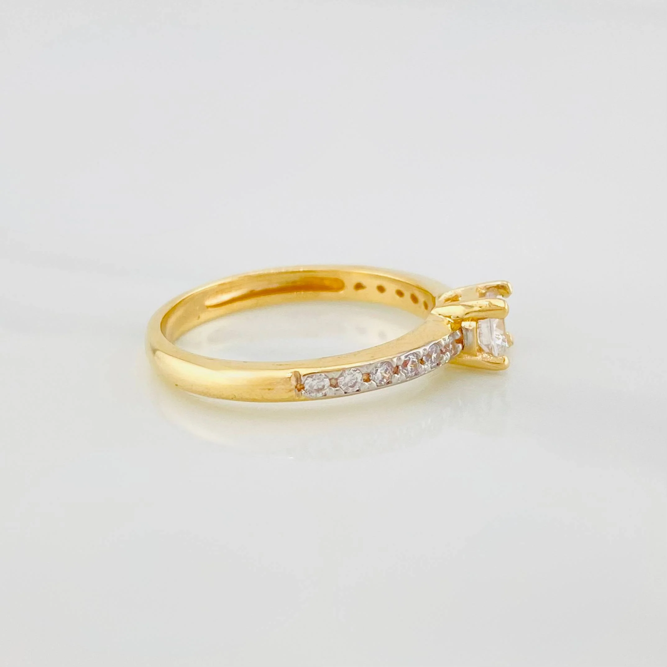 Anillo Solitario Churumbela 3 g / T6 1/2 Dos Oros Amarillo Blanco 18K - Image 4
