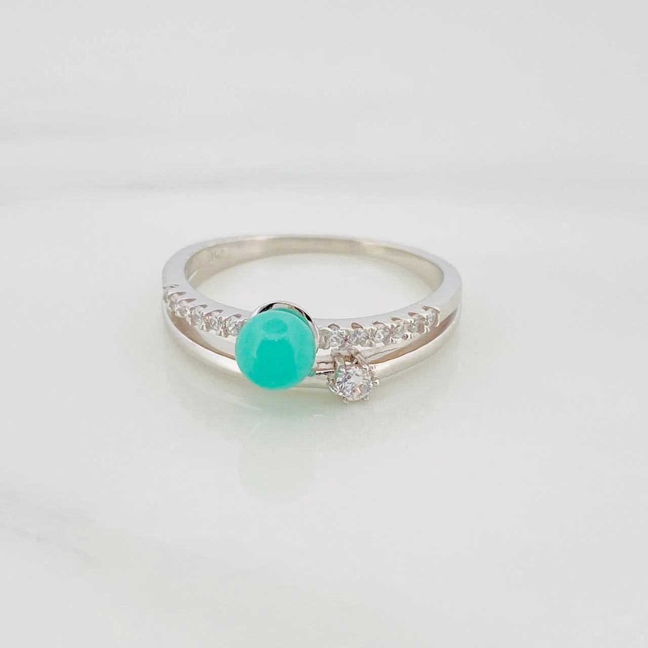 Anillo Solitario Churumbela Esmeralda 72Pts 2 g / T7 Plata 925