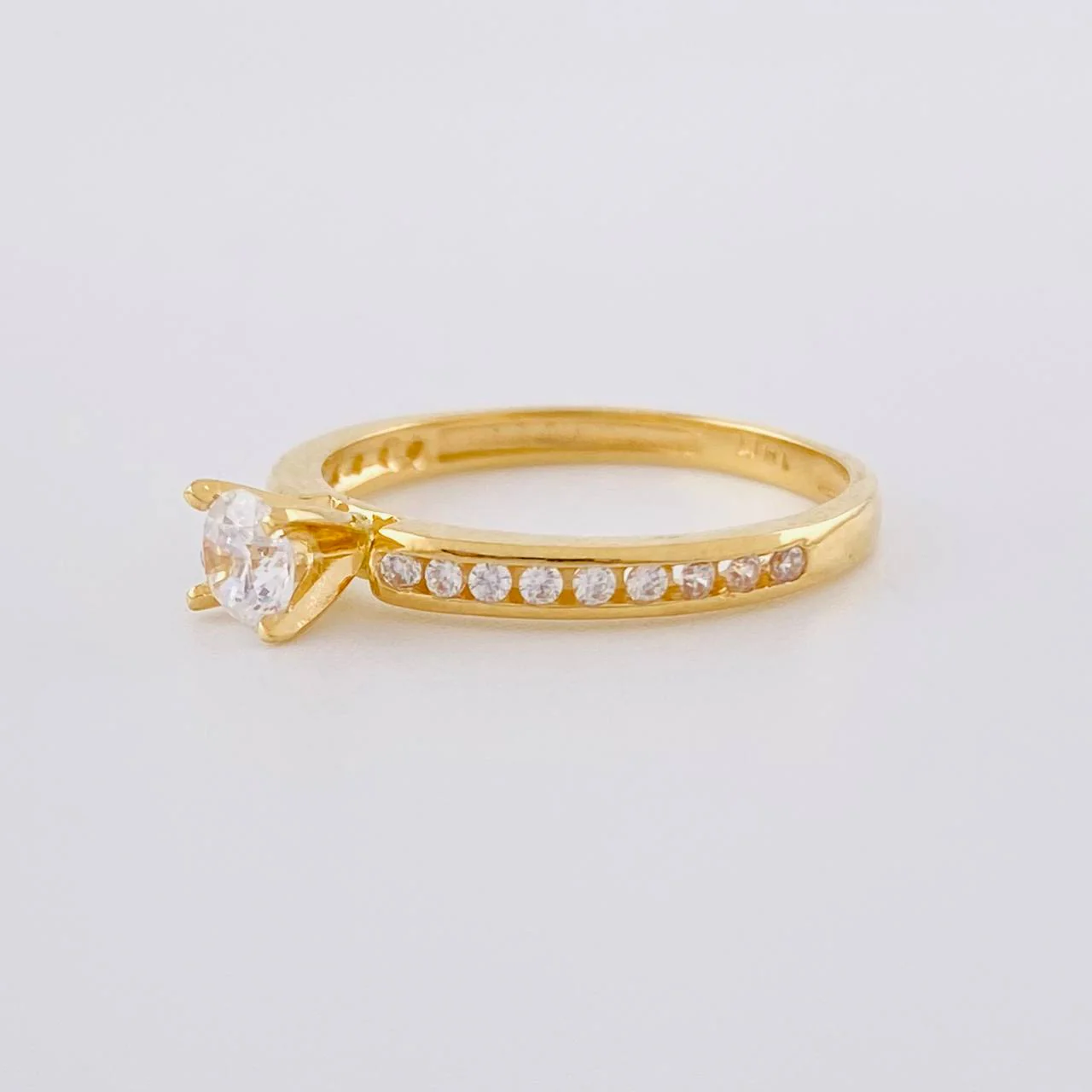 Anillo Solitario Churumbela Intermedia 1.9 g / T6 Oro Amarillo 18K - Image 2