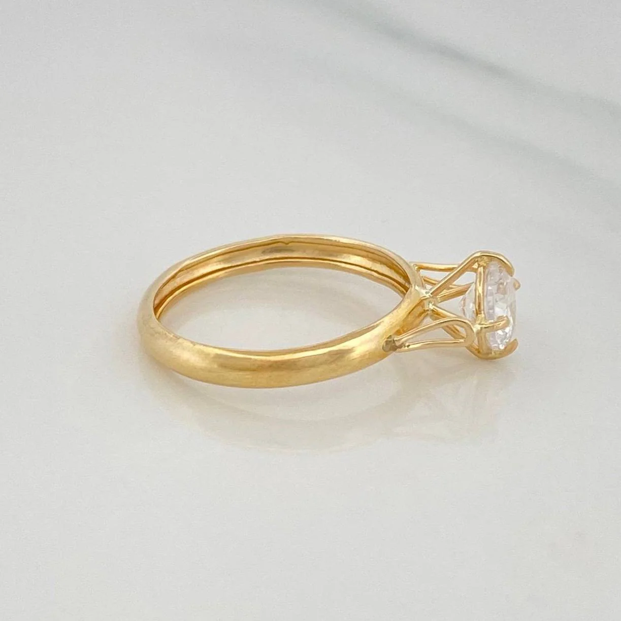 Anillo Solitario Cuatro Garras 1.25 g / T5 3/4 Oro Amarillo 18K - Image 2