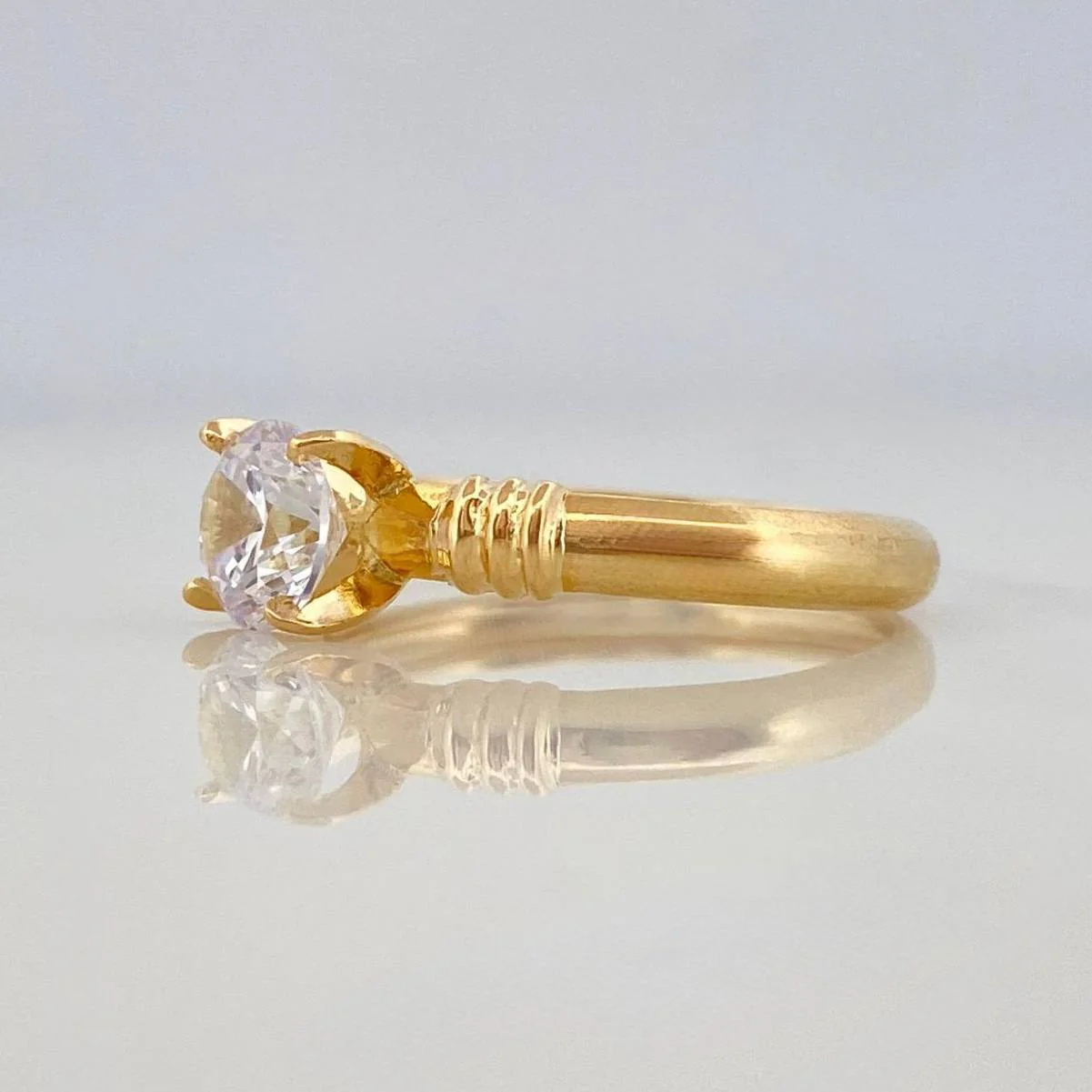 Anillo Solitario Cuatro Garras 1.45 g / T7 Oro Amarillo 18K - Image 2