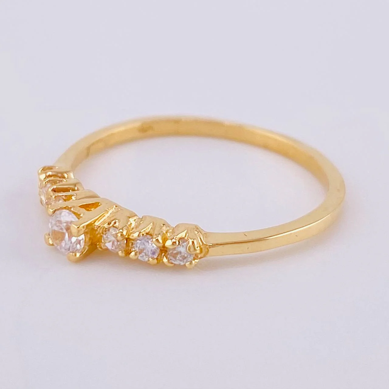 Anillo Solitario Destellante 1.5 g / T6 1/4 Oro Amarillo 18K - Image 2