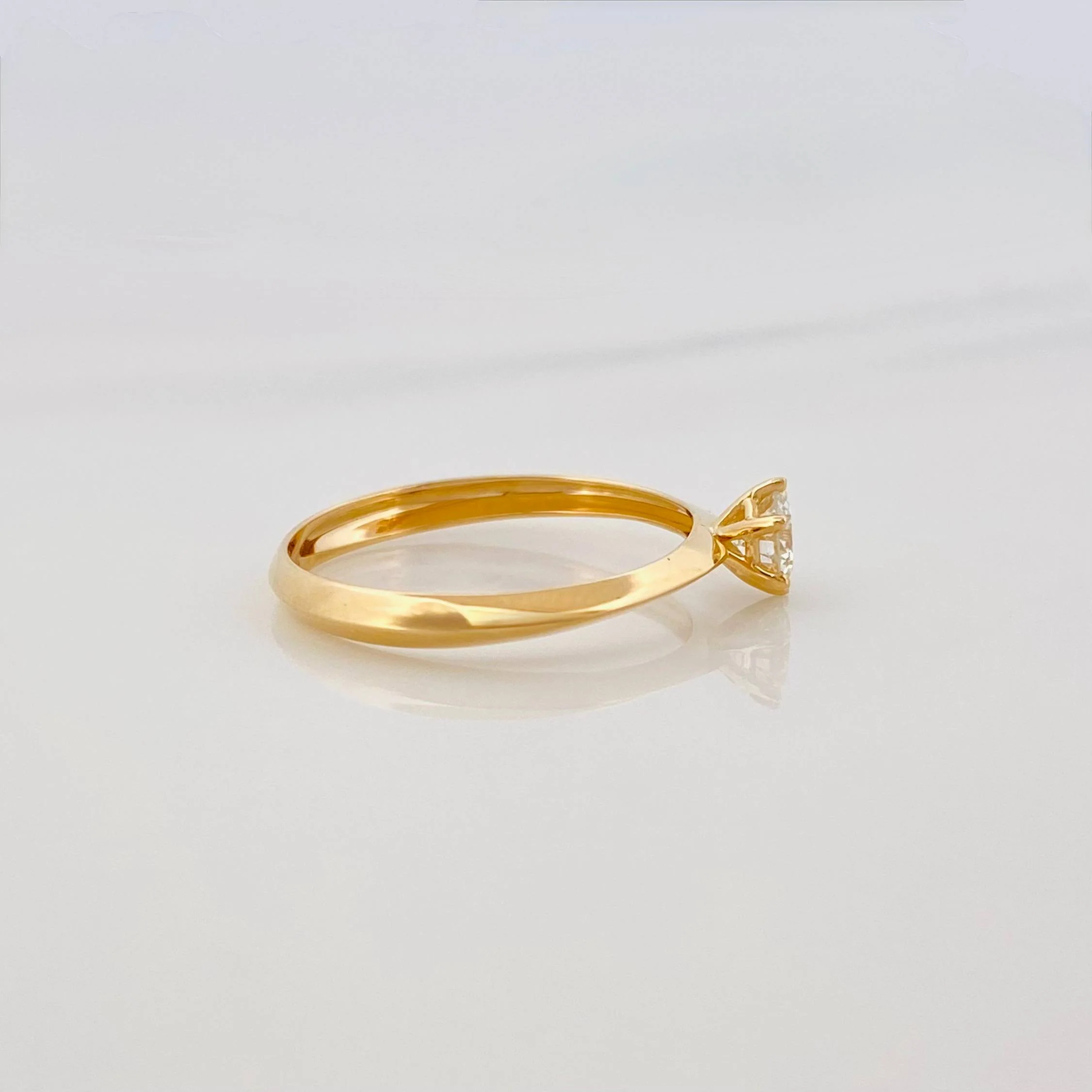 Anillo Solitario Diamantes 28Pts 1.15 g / T5 3/4 Oro Amarillo 18K - Image 4