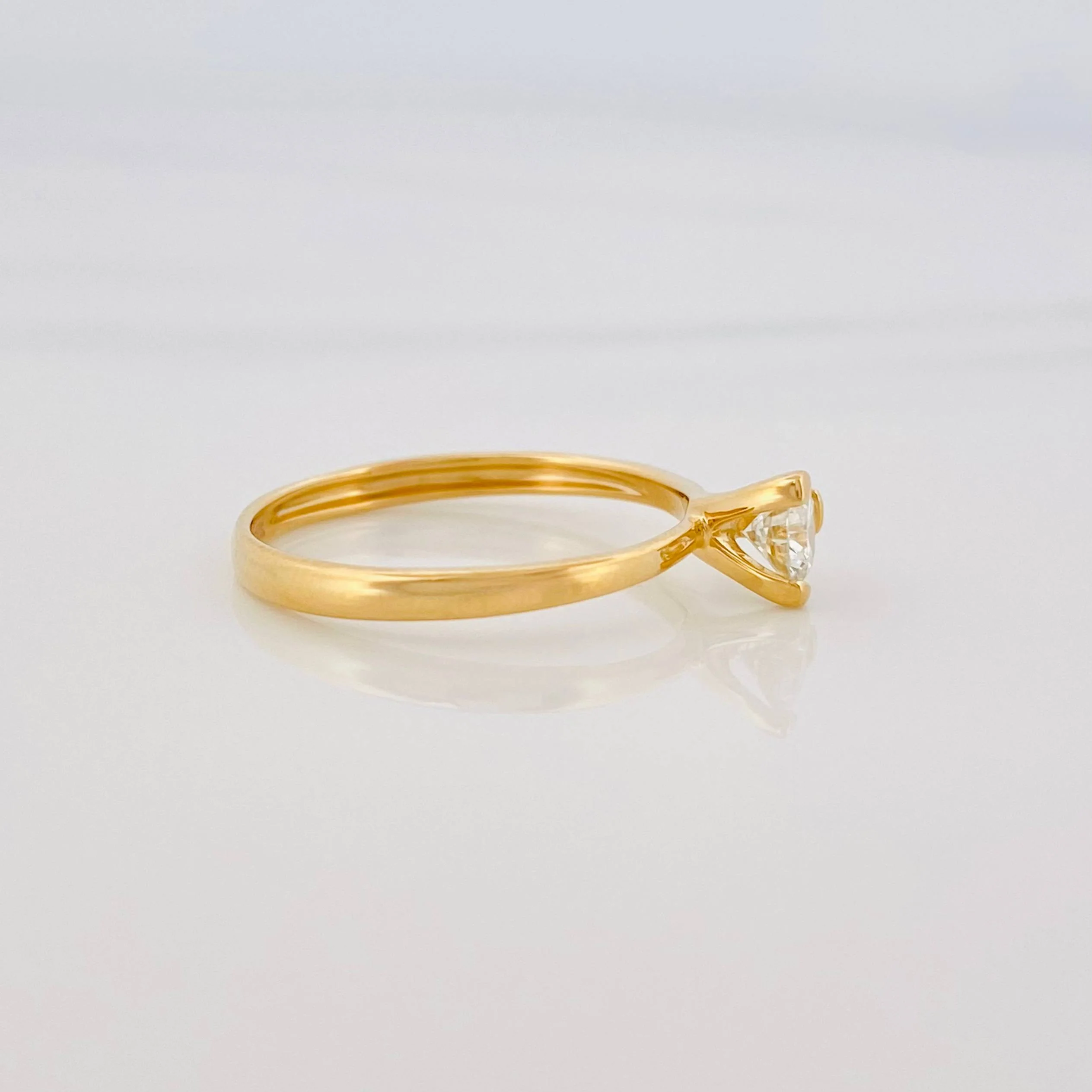 Anillo Solitario Diamantes 28Pts 1.7 g / T6 3/4 Oro Amarillo 18K - Image 4