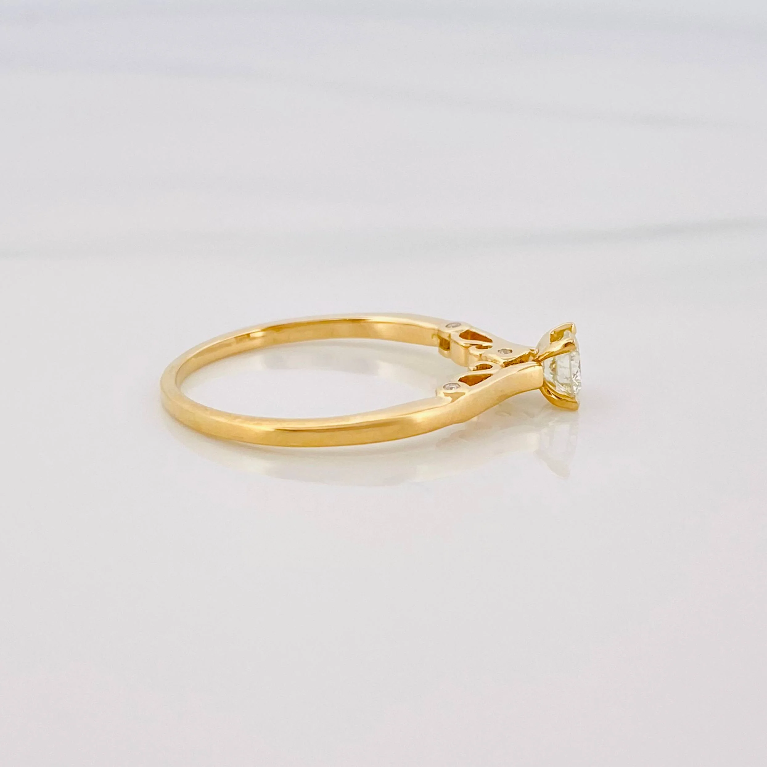 Anillo Solitario Diamantes 30 Pts 2.05 g / T6 3/4 Oro Amarillo 18K - Image 3