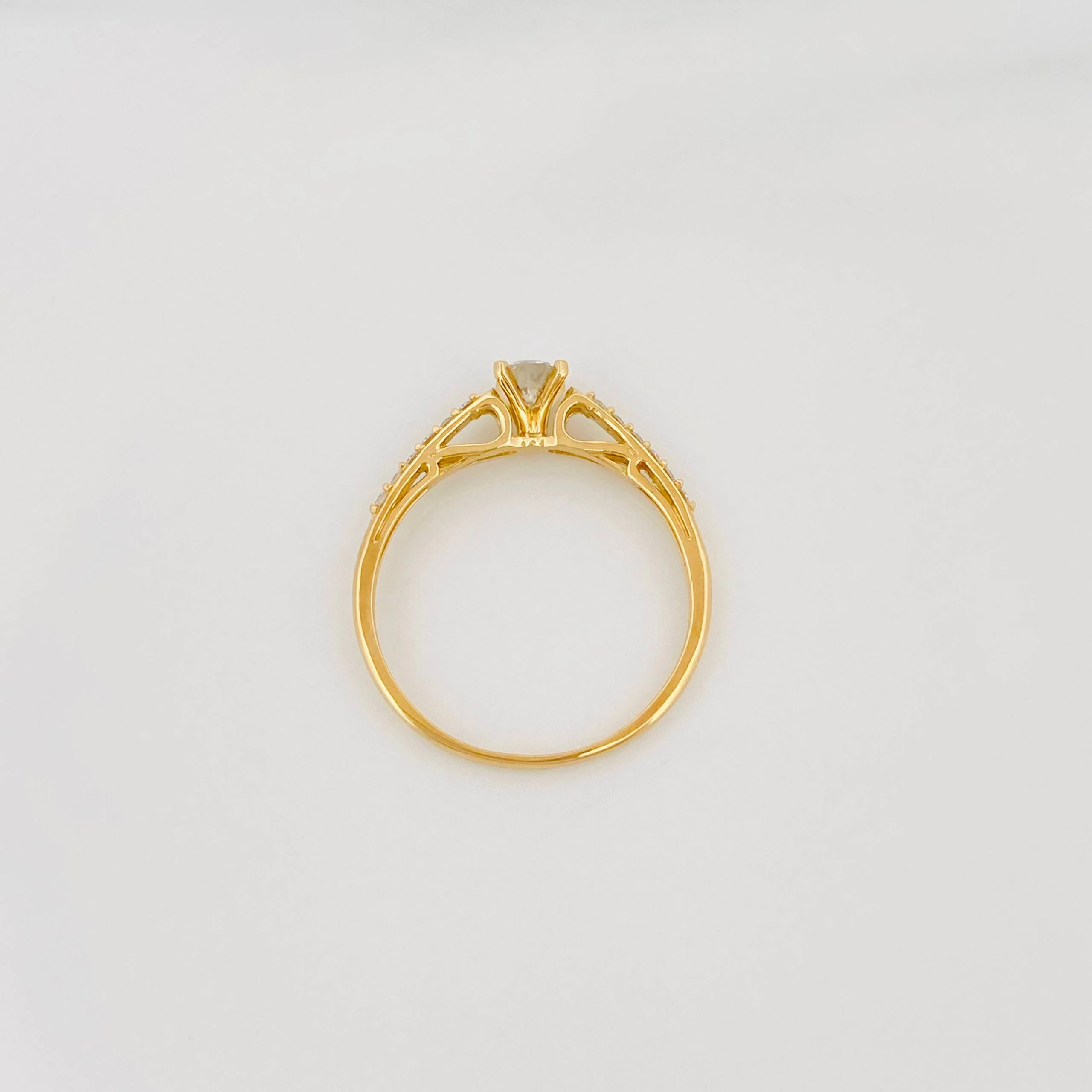 Anillo Solitario Diamantes 34 Pts 1.3 g / T7 Oro Amarillo 18K - Image 4