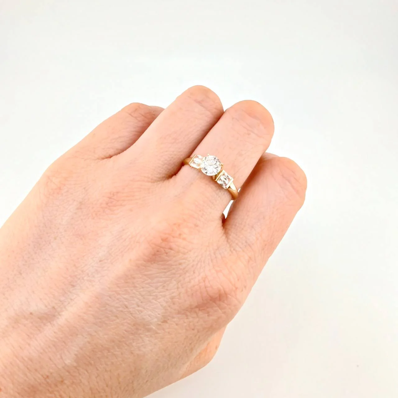 Anillo Solitario Doble Cubo 1.75 g / T8 Oro Amarillo 18K - Image 4