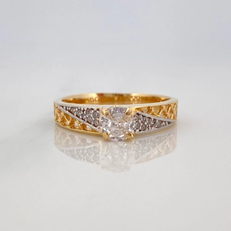 Anillo Solitario Enmallado 3.2 g / T7 Dos Oros Amarillo Blanco 18K