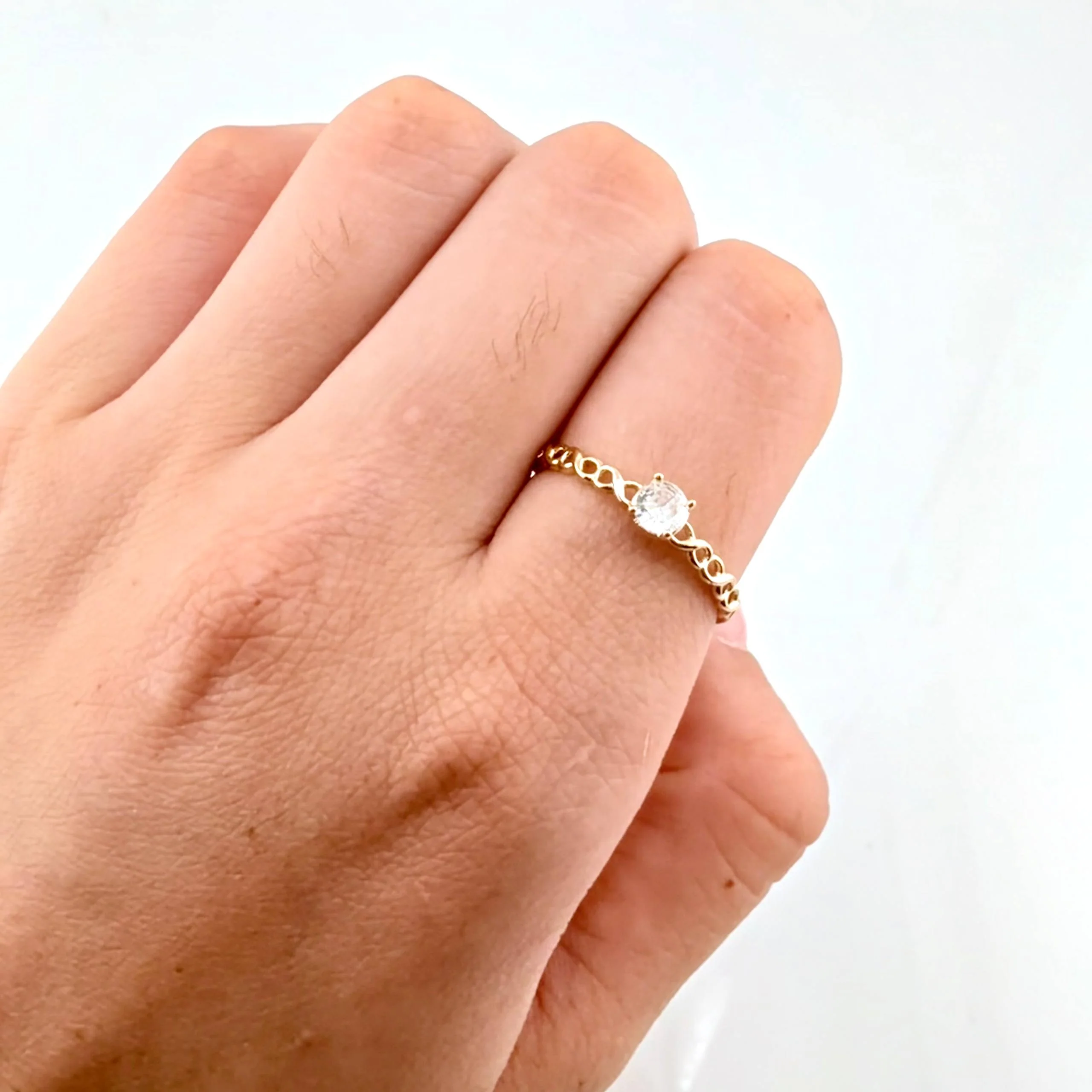 Anillo Solitario Infinitos 1.1gr / T6 1/2 / Oro Amarillo 18K © - Image 4