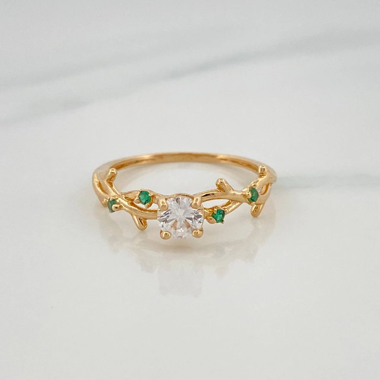 Anillo Solitario LĆneas Cruzadas 1.8 g / T6 1/2 Oro Amarillo 18K