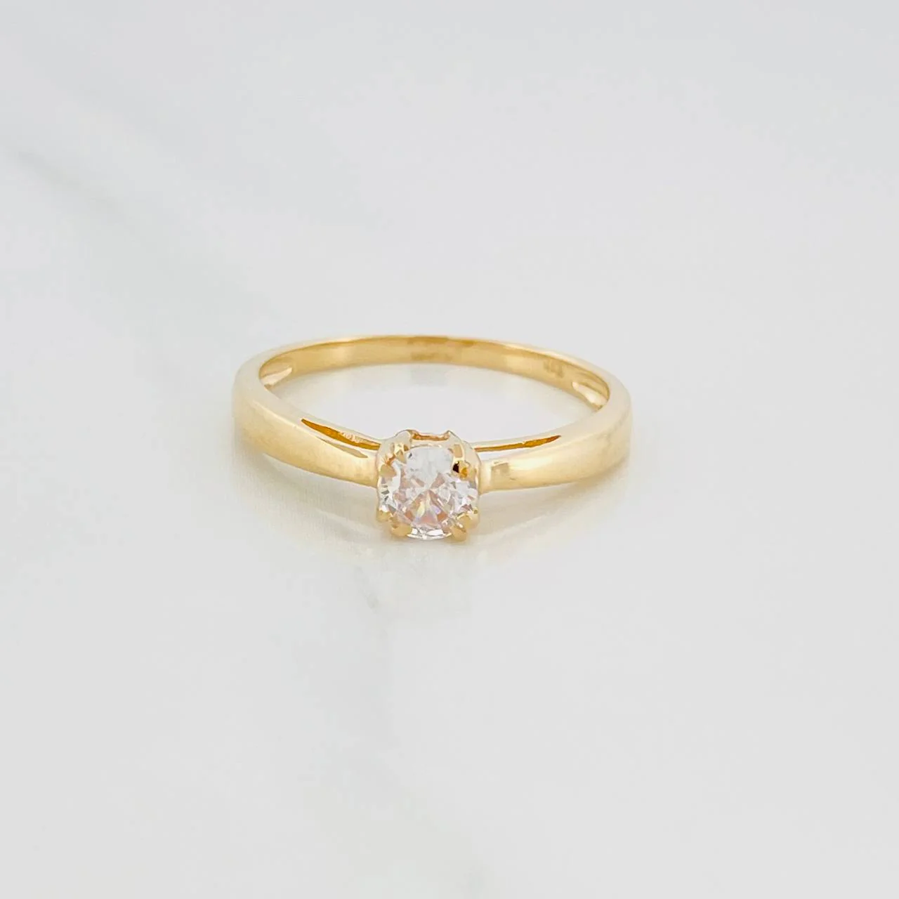 Anillo Solitario Puente 2 g / T7 1/4 Oro Amarillo 18K