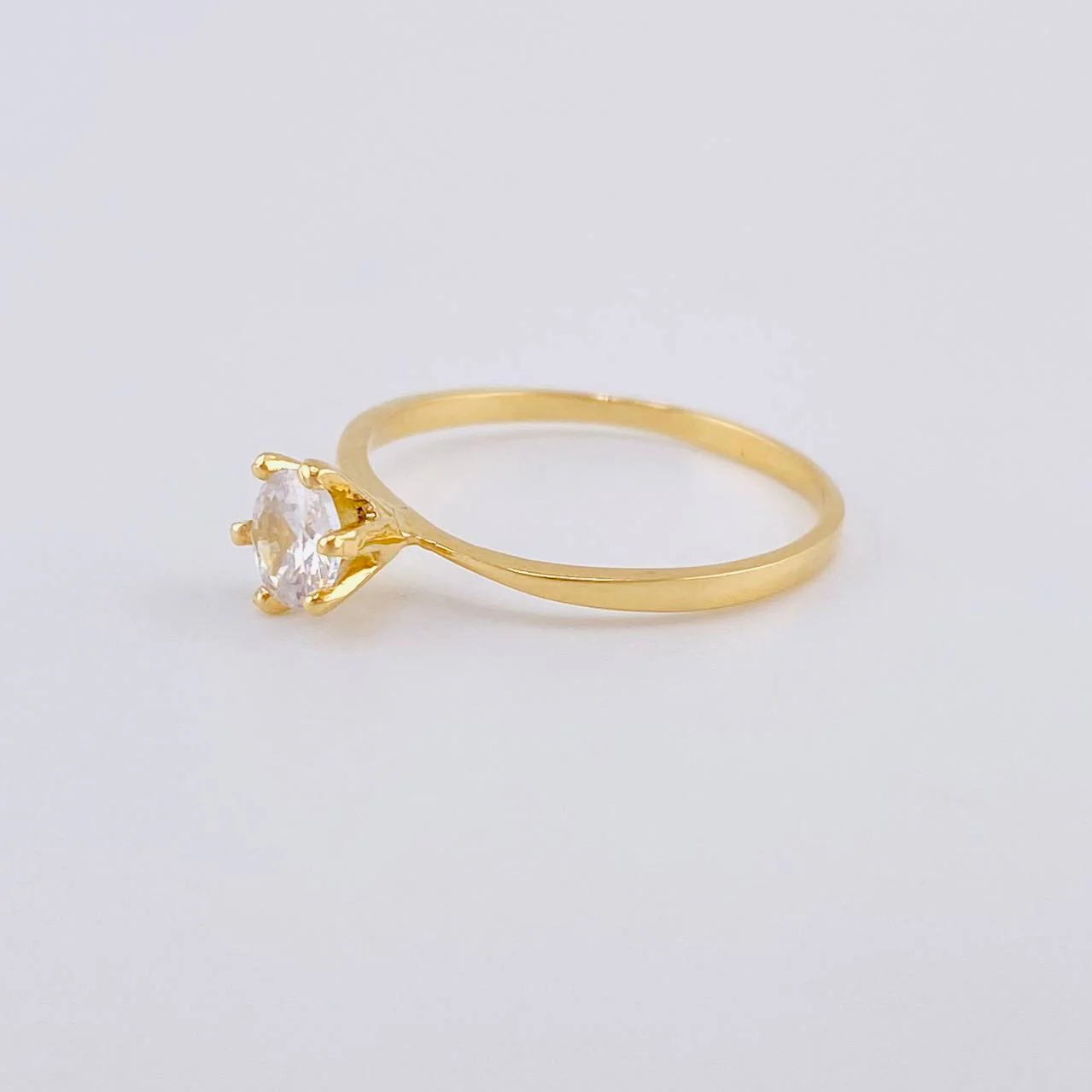 Anillo Solitario Seis Garras 1.45 g / T6 Oro Amarillo 18K - Image 2
