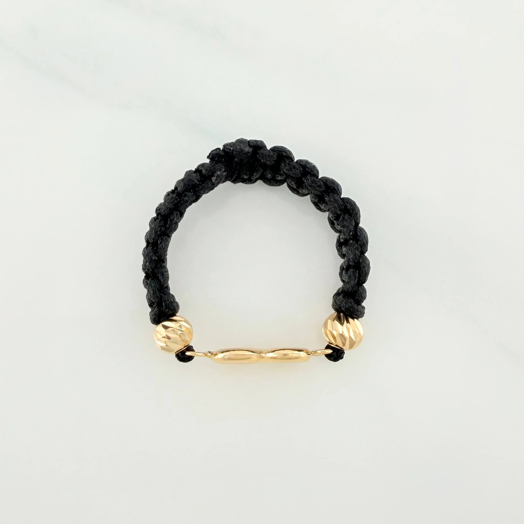 Anillo Tejido Negro Herraje Infinito 0.4 g / T7 Oro Amarillo 18K - Image 2