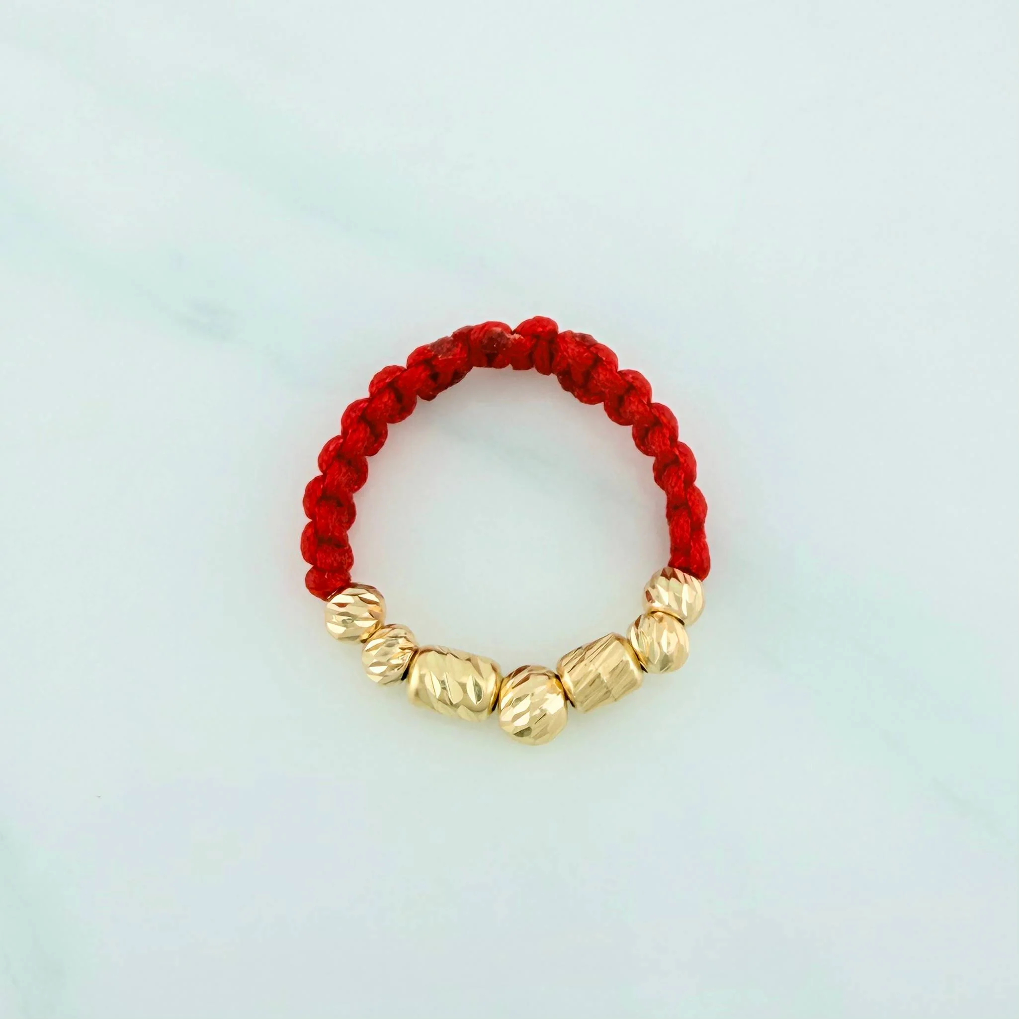 Anillo Tejido Rojo Bolas Diamantados 0.65 g / T9 Oro Amarillo 18K (A.C) - Image 2