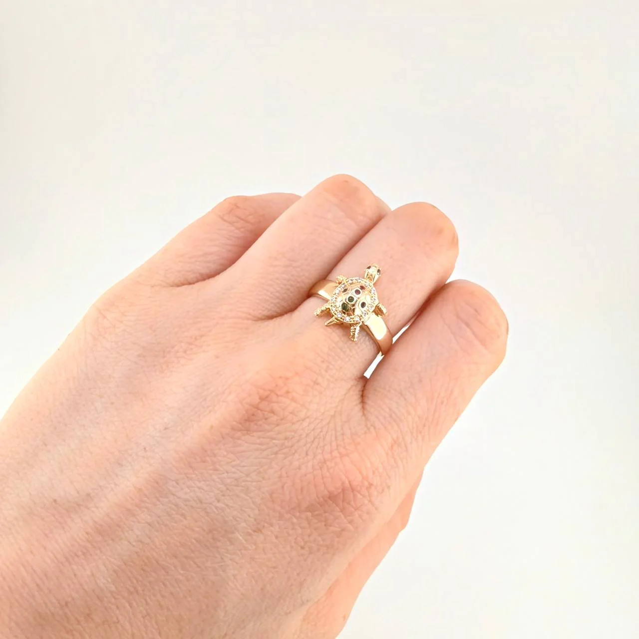 Anillo Tortuga Móvil 2.8 g / T6 Oro Amarillo 18K - Image 4