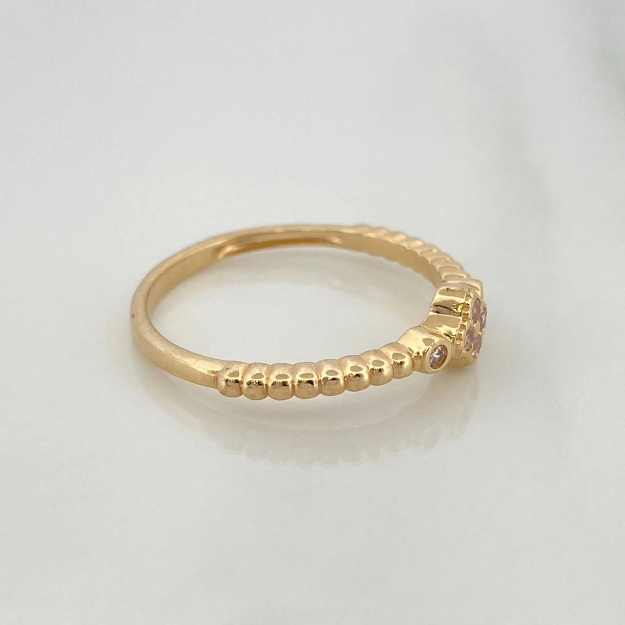 Anillo Trebol 2.05gr / T6 3/4 / Oro Amarillo 18K % - Image 3