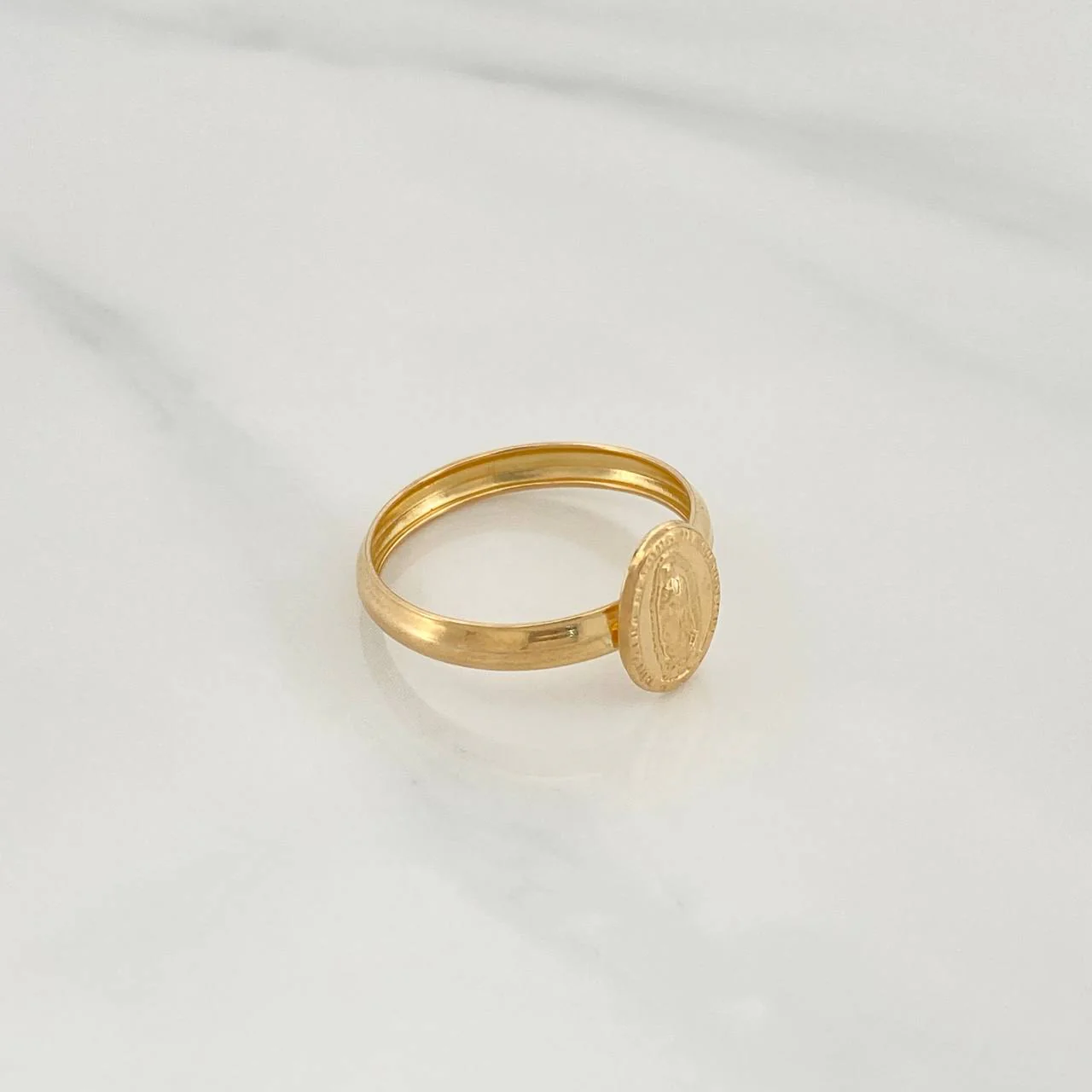 Anillo Virgen de Guadalupe 0.95gr / T7 3/4 / Oro Amarillo 18K & - Image 2