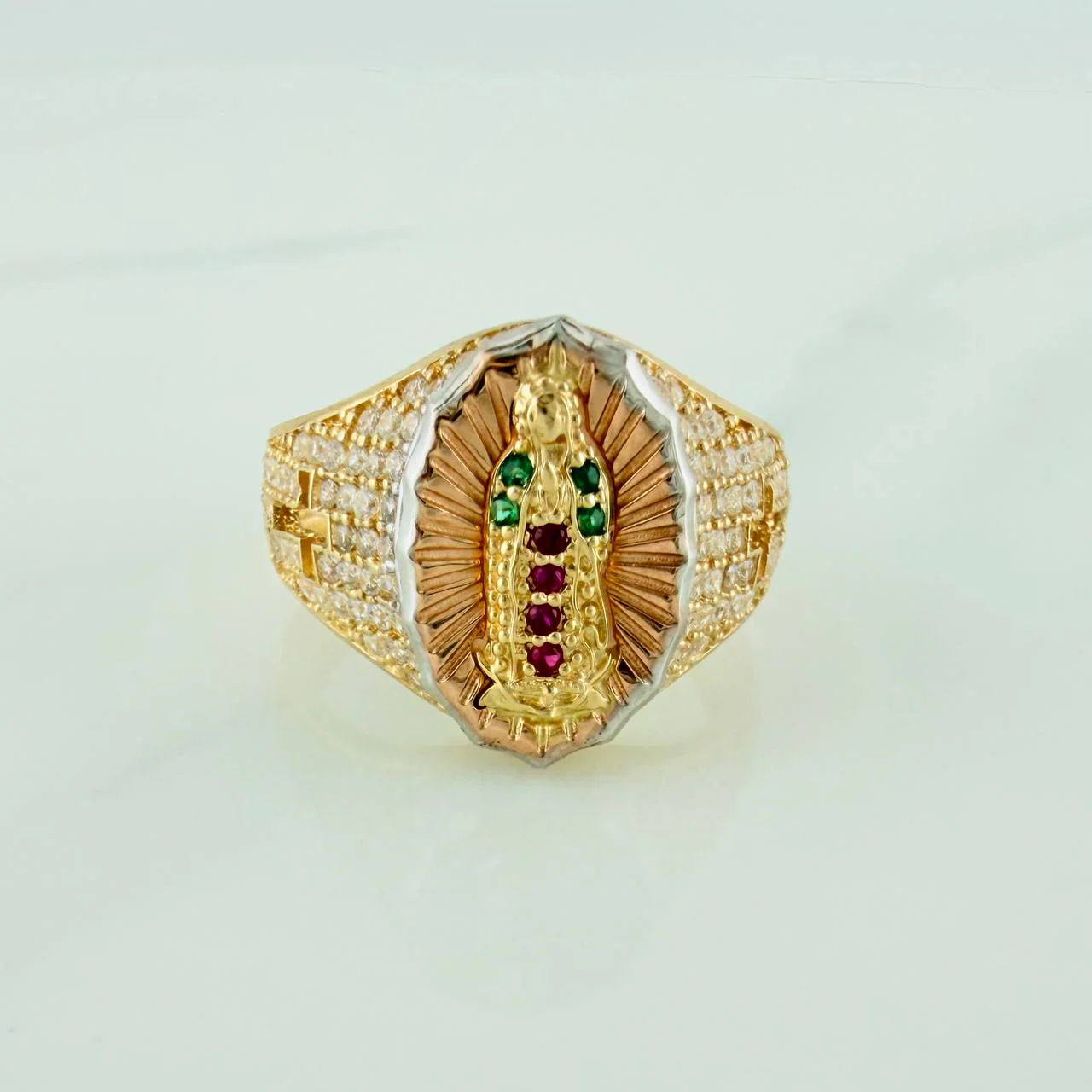 Anillo Virgen de Guadalupe 4.6gr / T6 / Tres Oros 18K %