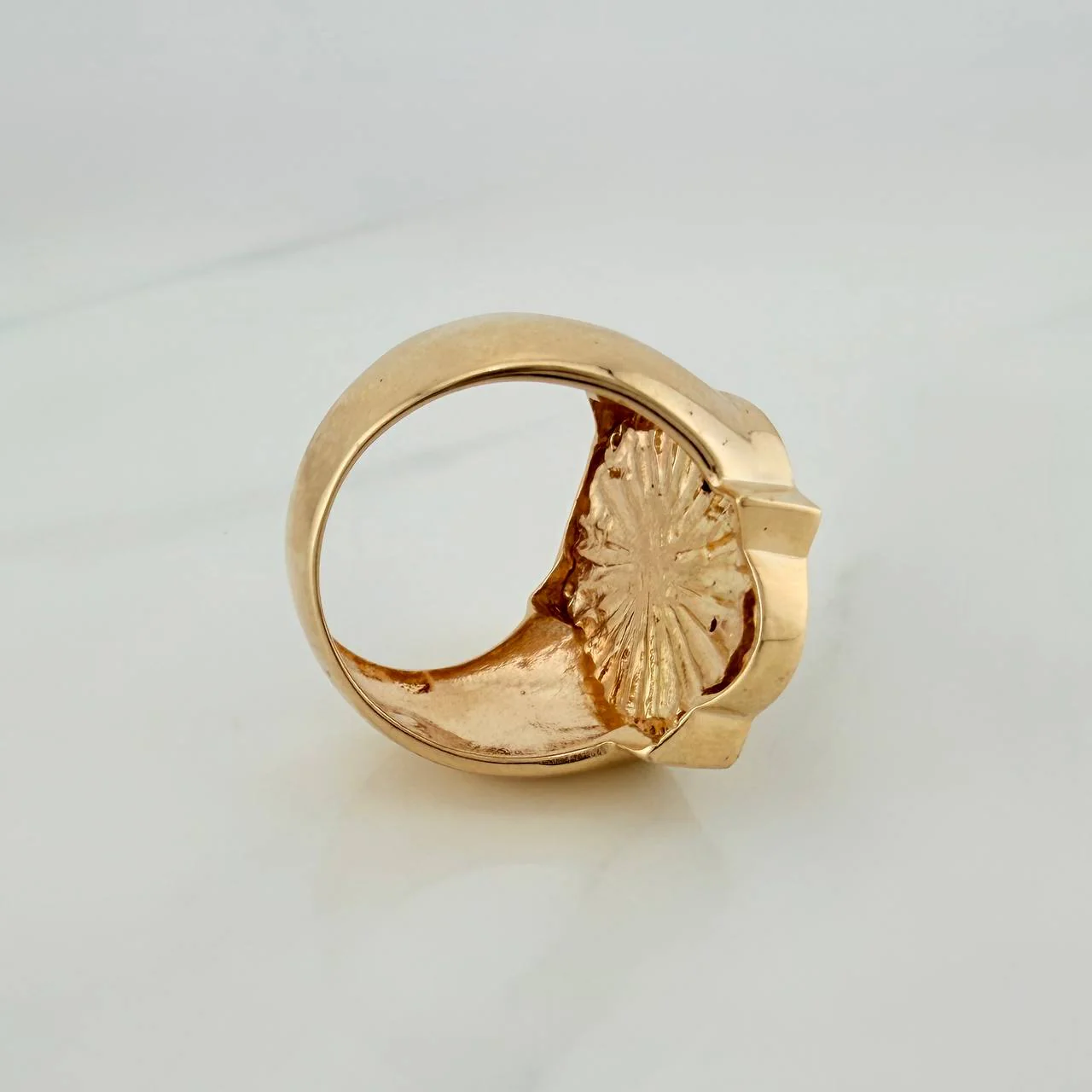 Anillo Virgen Guadalupe 13.5gr / T10 1/4 / Oro Amarillo 18K % - Image 4