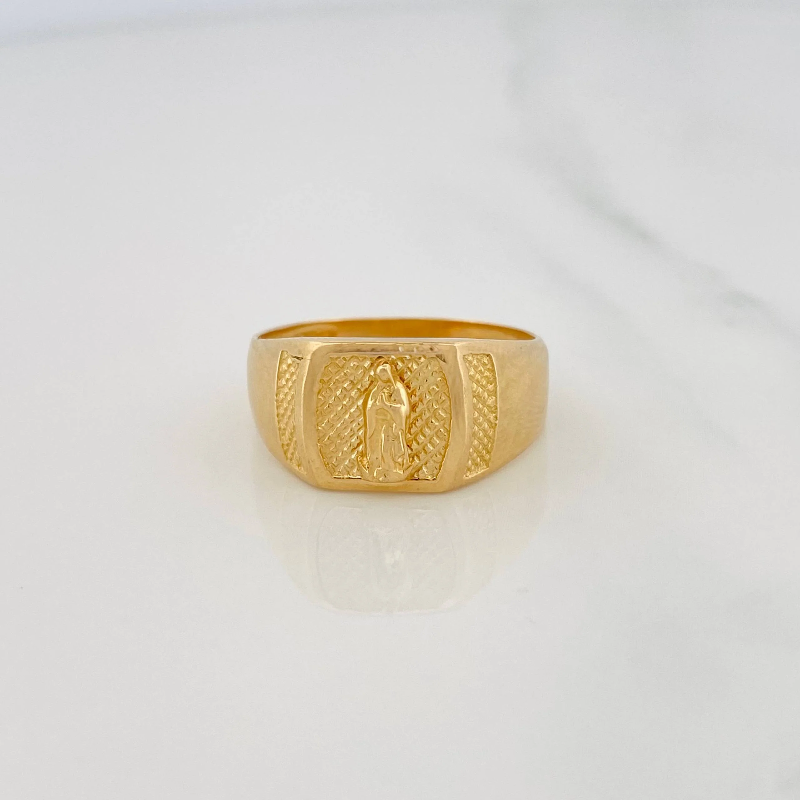 Anillo Virgen Guadalupe 4.4g / T9 Oro Amarillo 18K