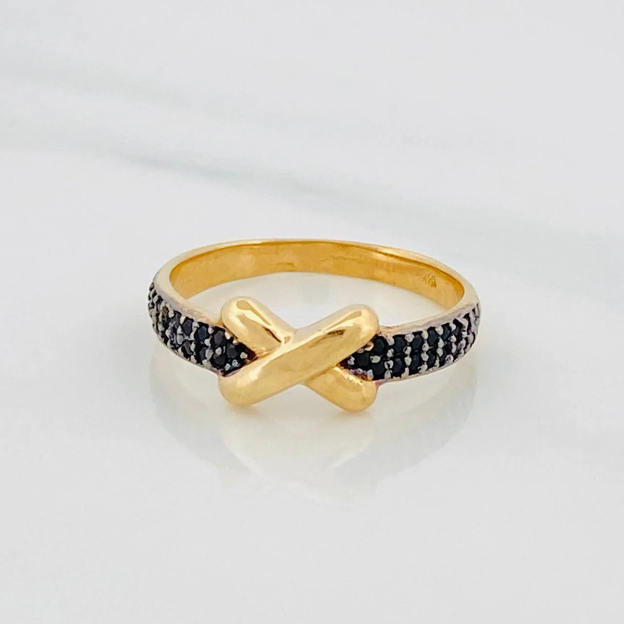 Anillo X 2.55g / T6 3/4 Dos Oros Negro Amarillo 18K