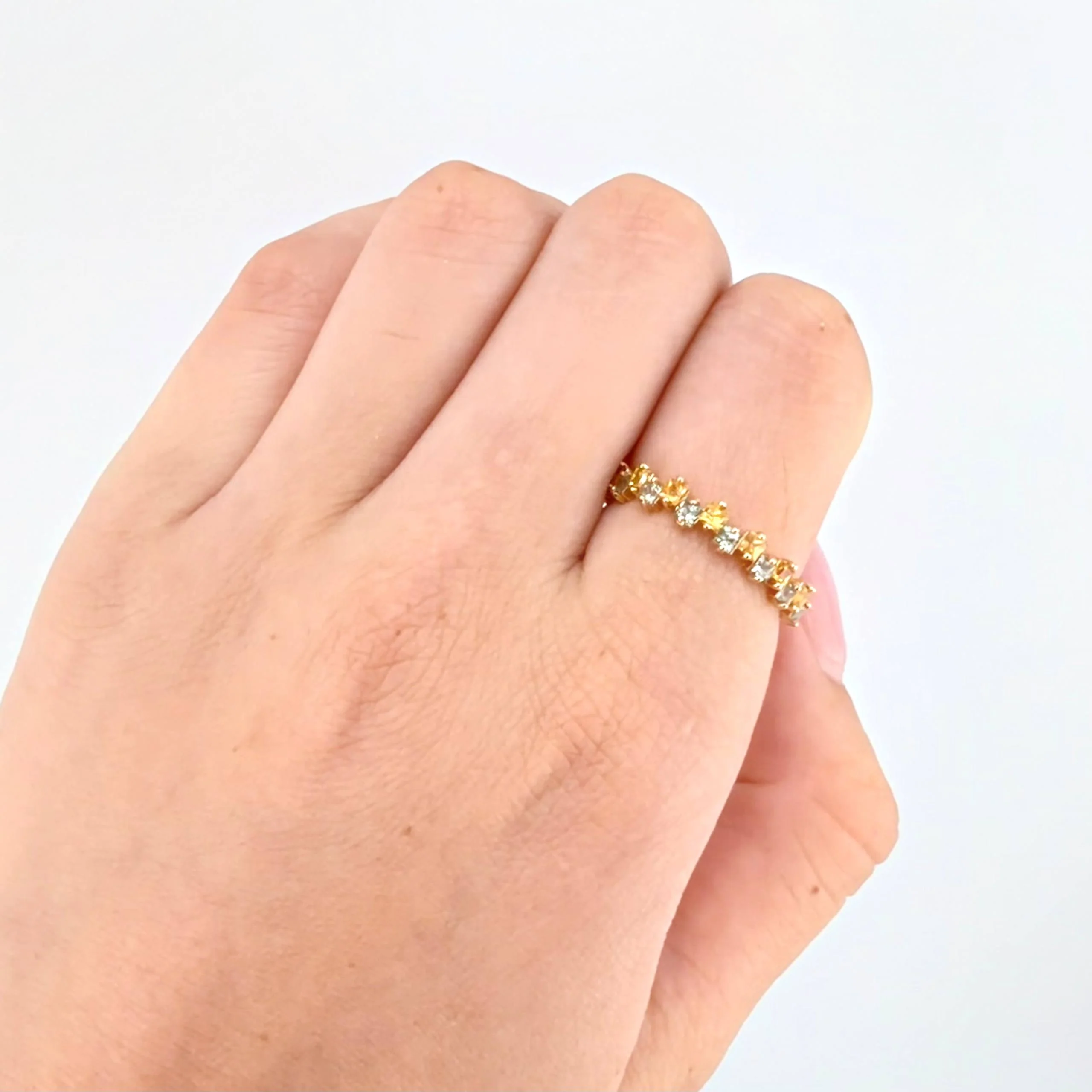 Anillo Zafiros Verdes Amarillos 90pts 1.75gr / T7 1/2 / Oro Amarillo 18K - Image 4